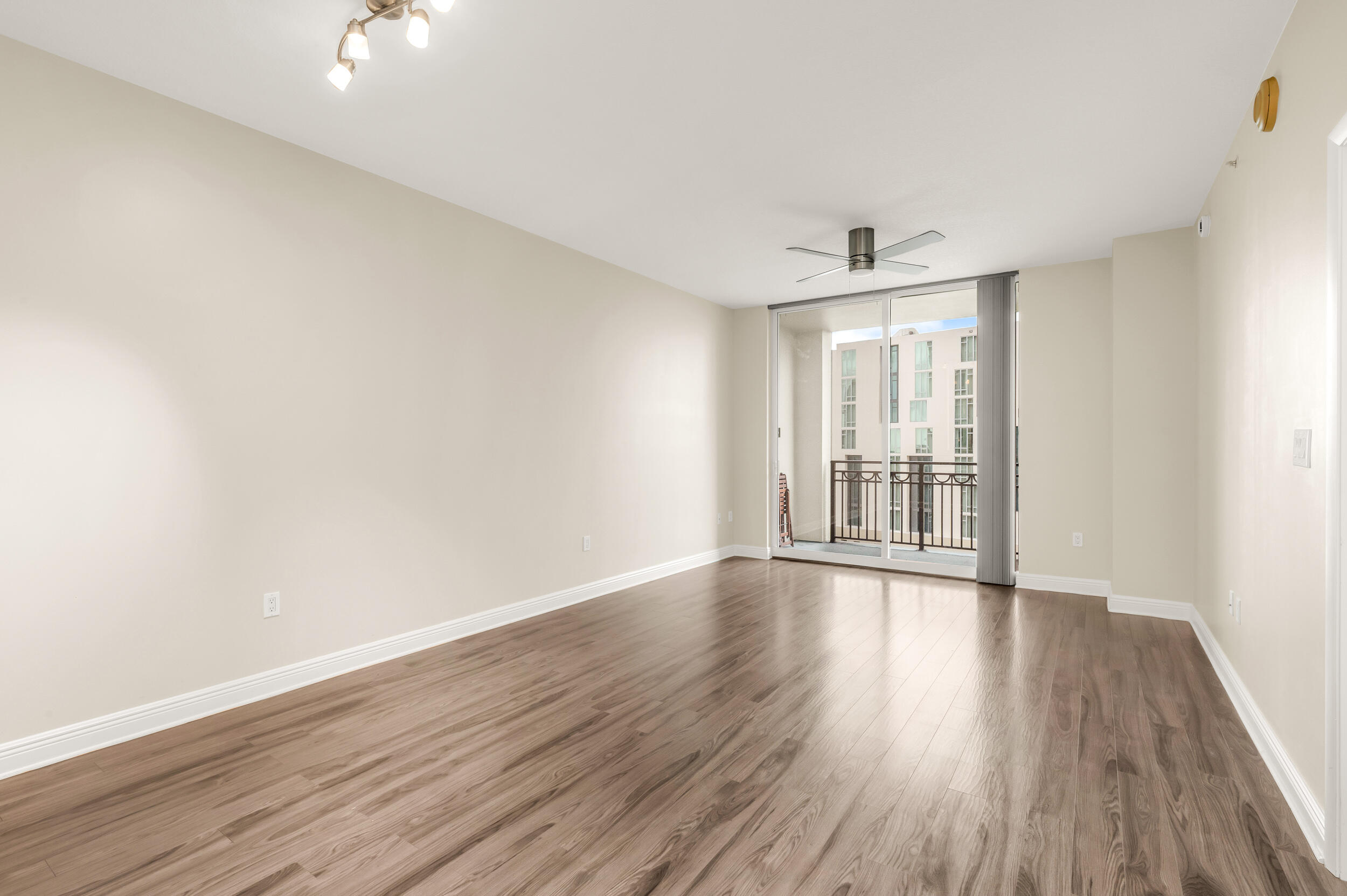 550 Okeechobee Boulevard 716