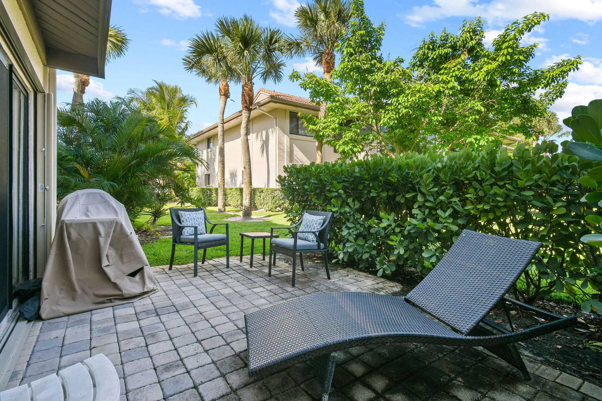 1102 Duncan Circle 102