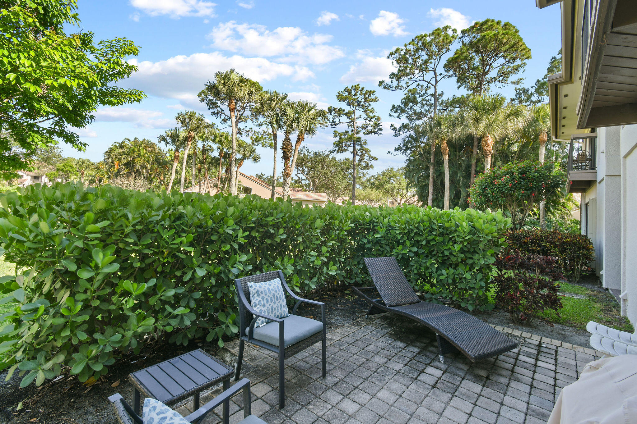 1102 Duncan Circle 102