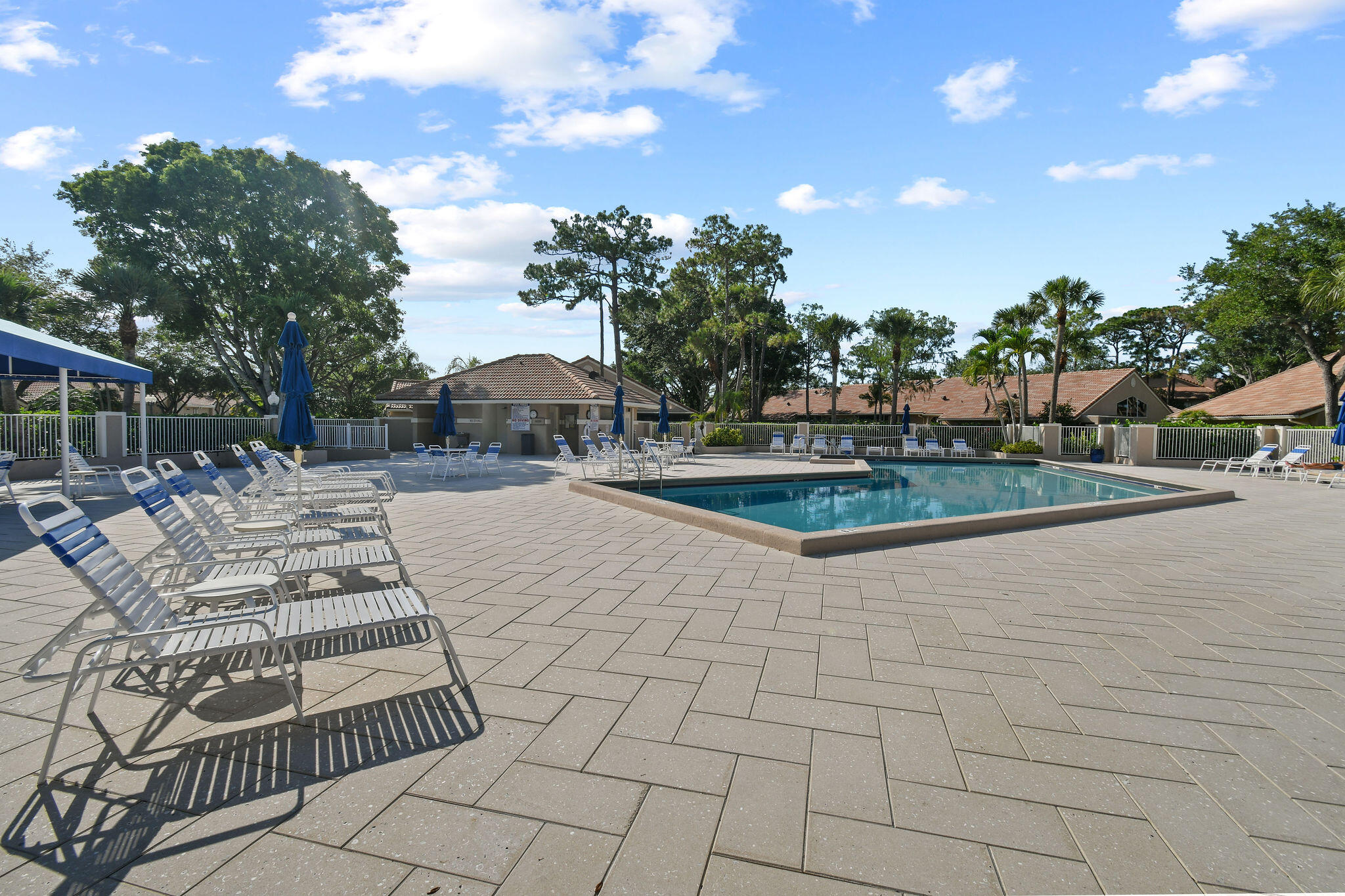 1102 Duncan Circle 102