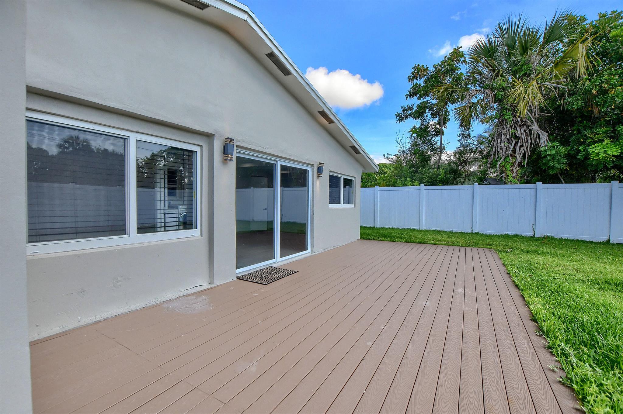 126 NW 3rd Court