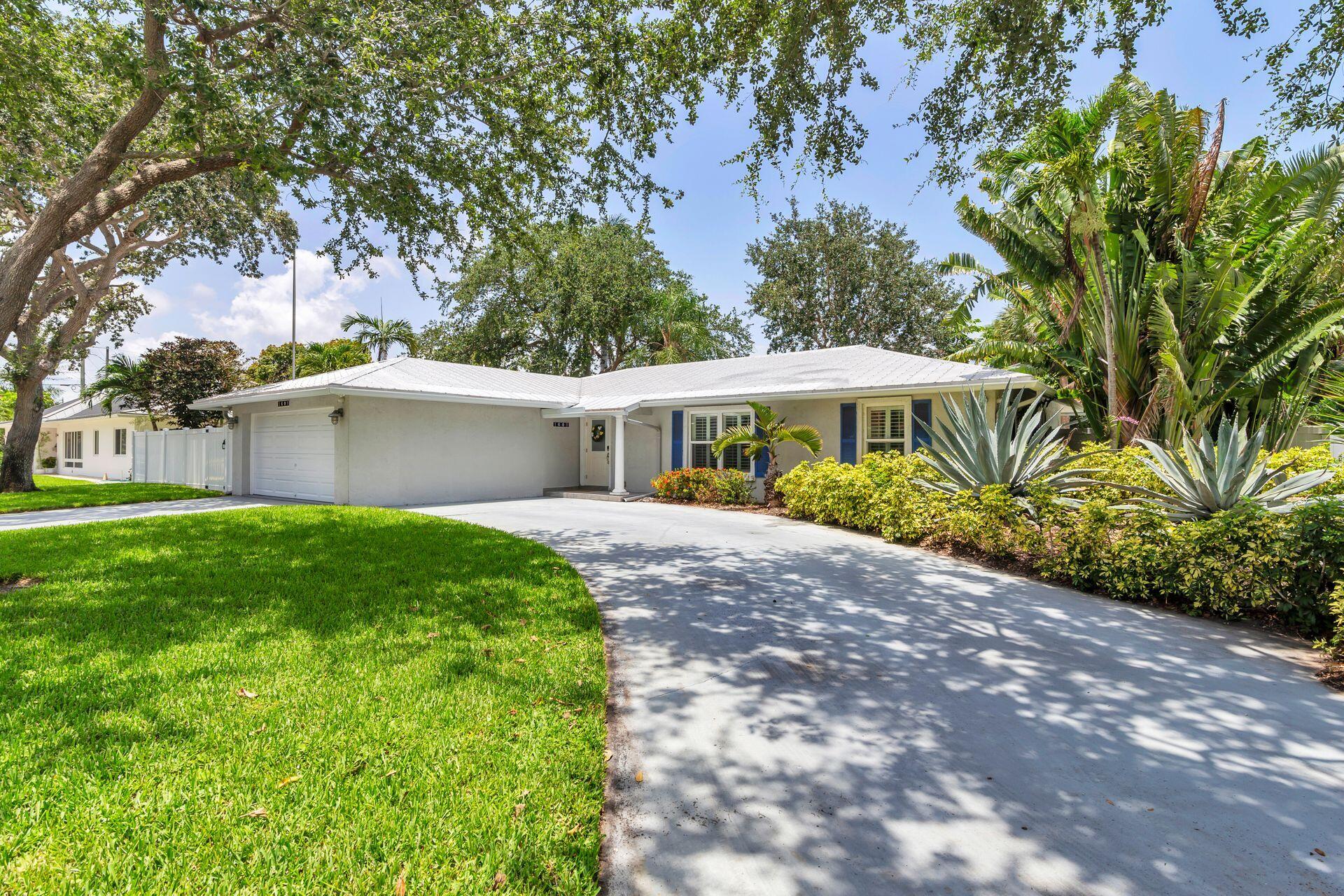 1601 Arlington Drive