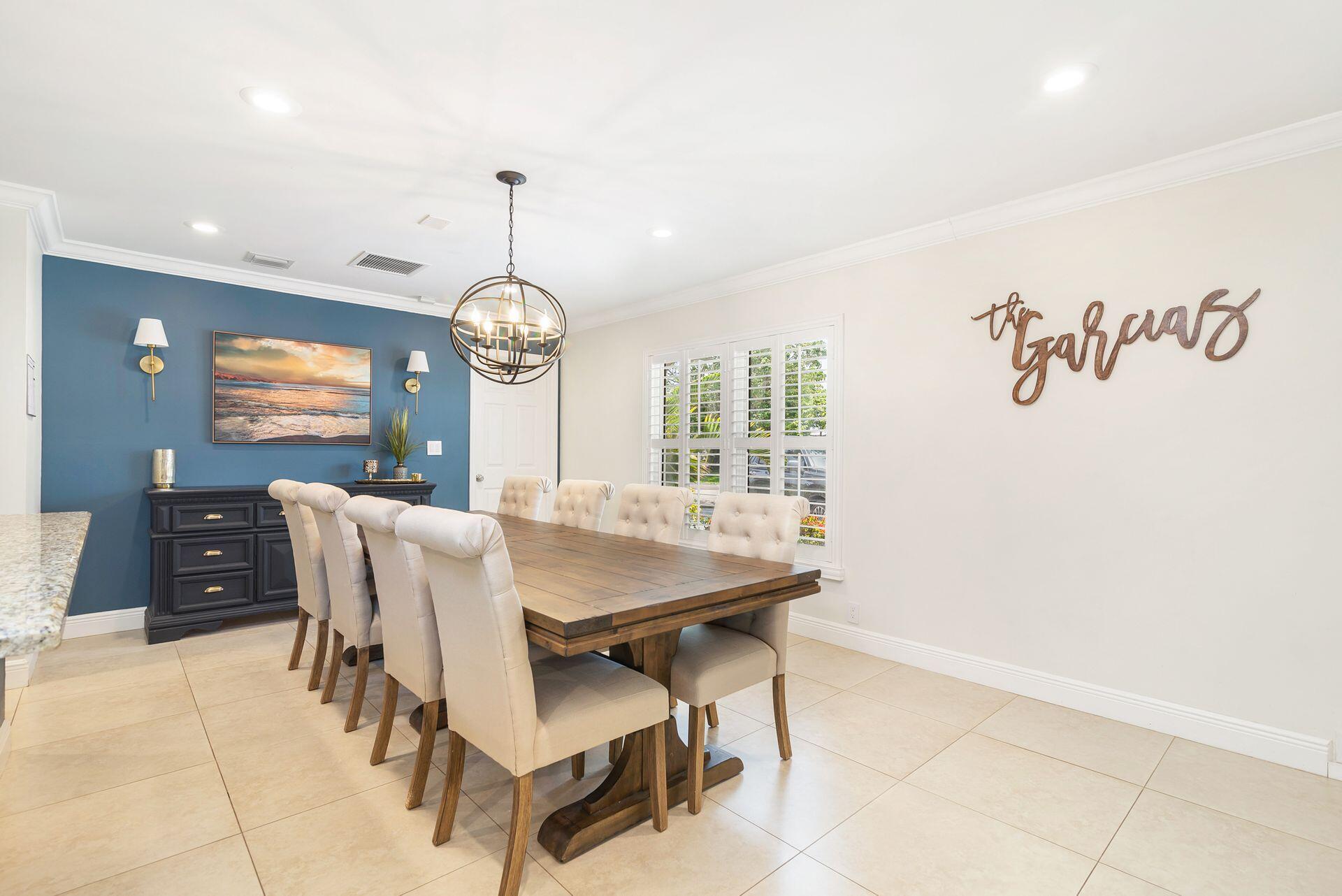 1601 Arlington Drive