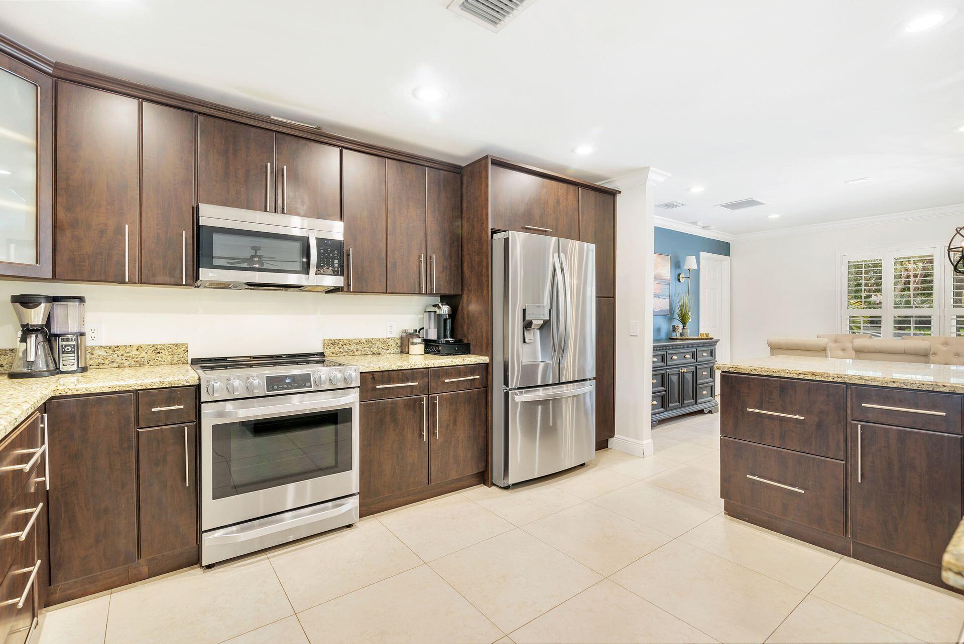 1601 Arlington Drive