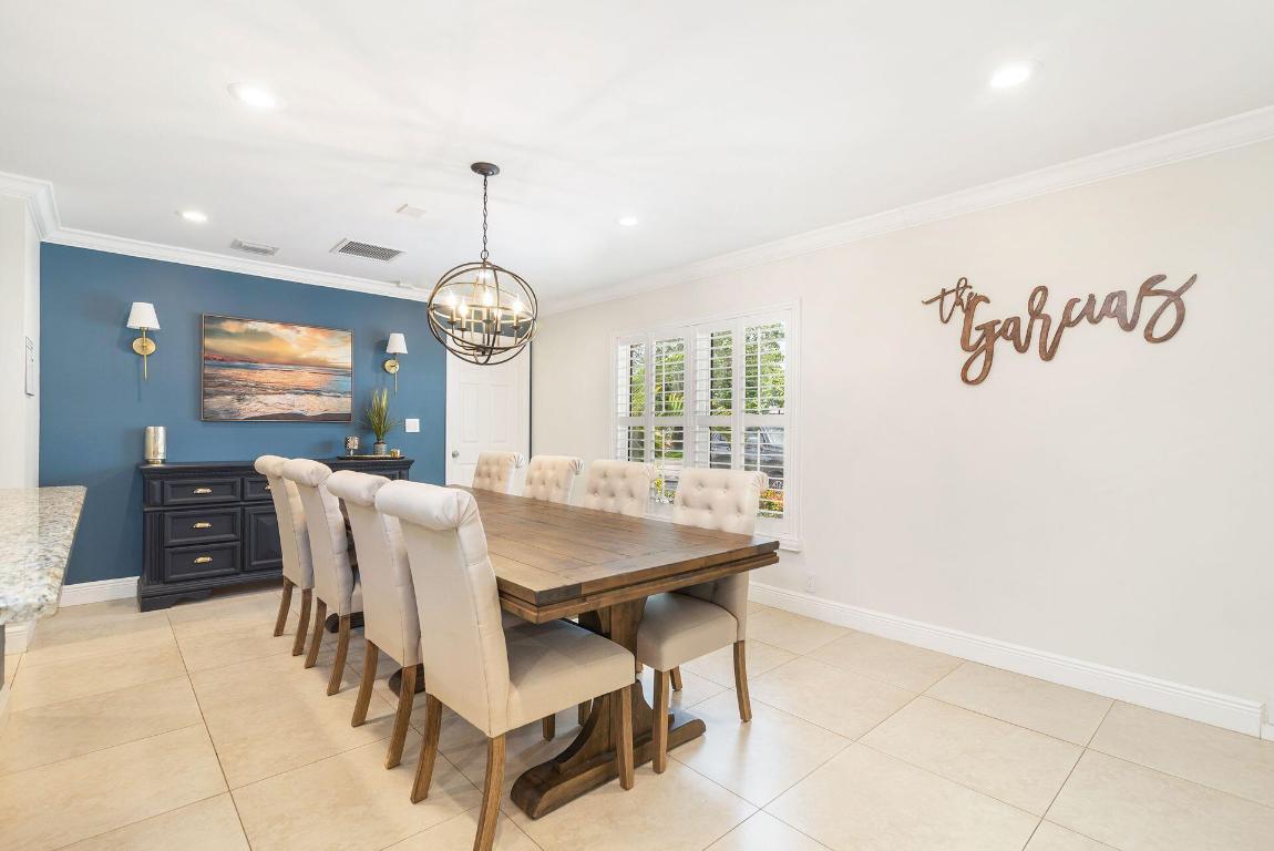 1601 Arlington Drive