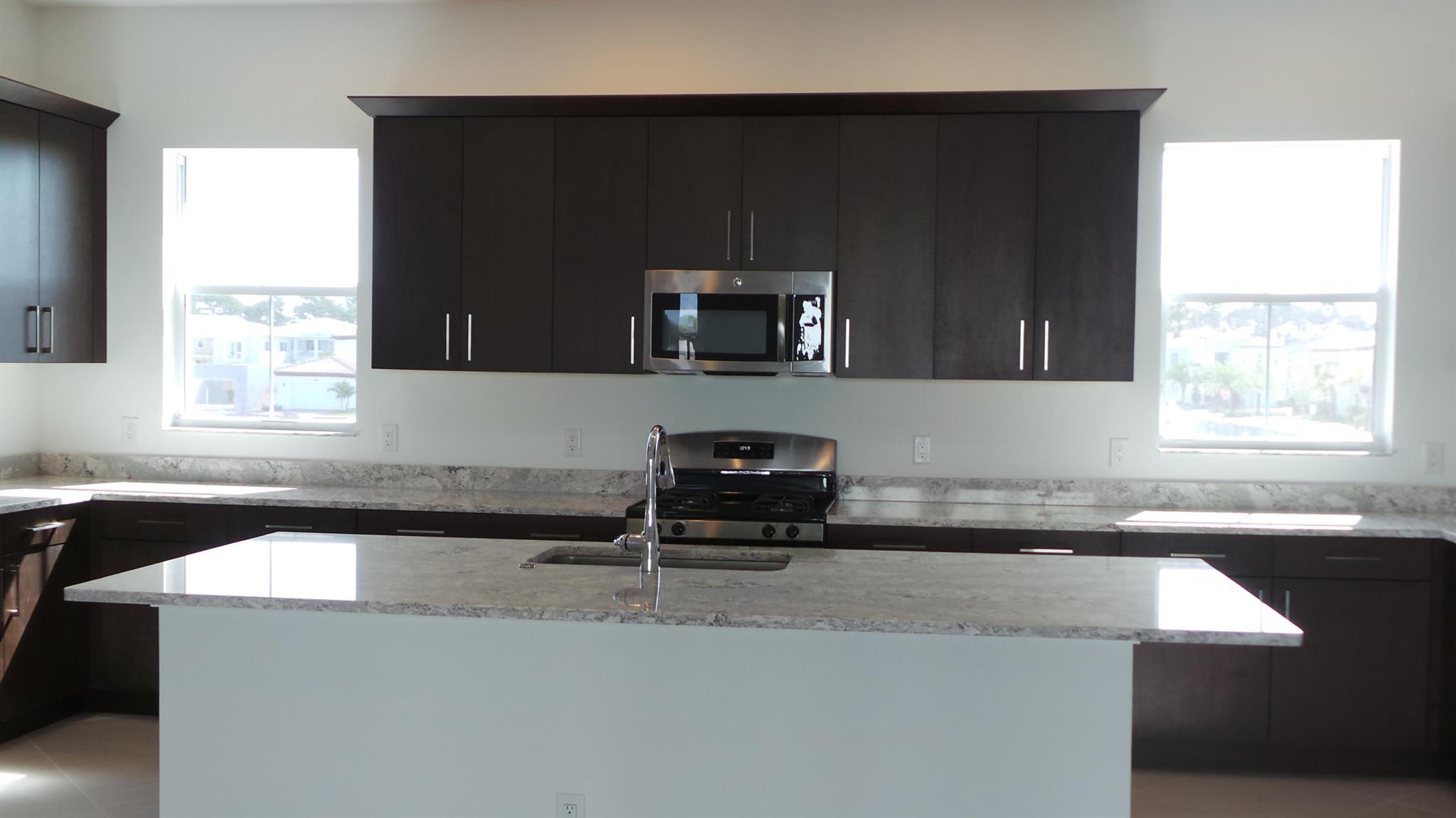 3008 Franklin Place