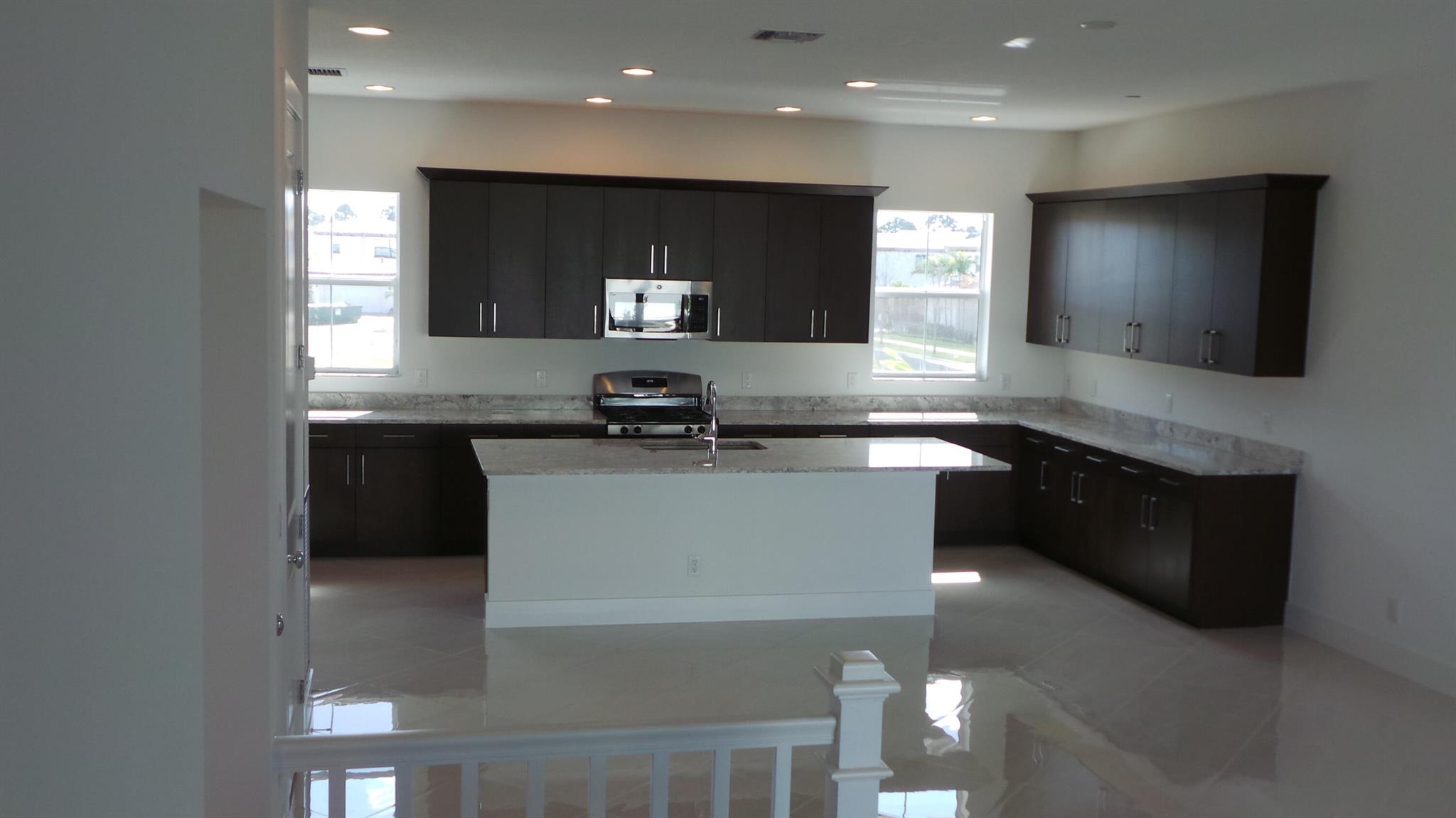 3008 Franklin Place