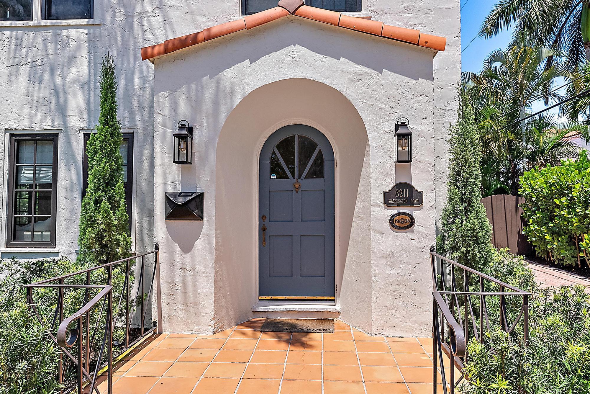 3211 Washington Road