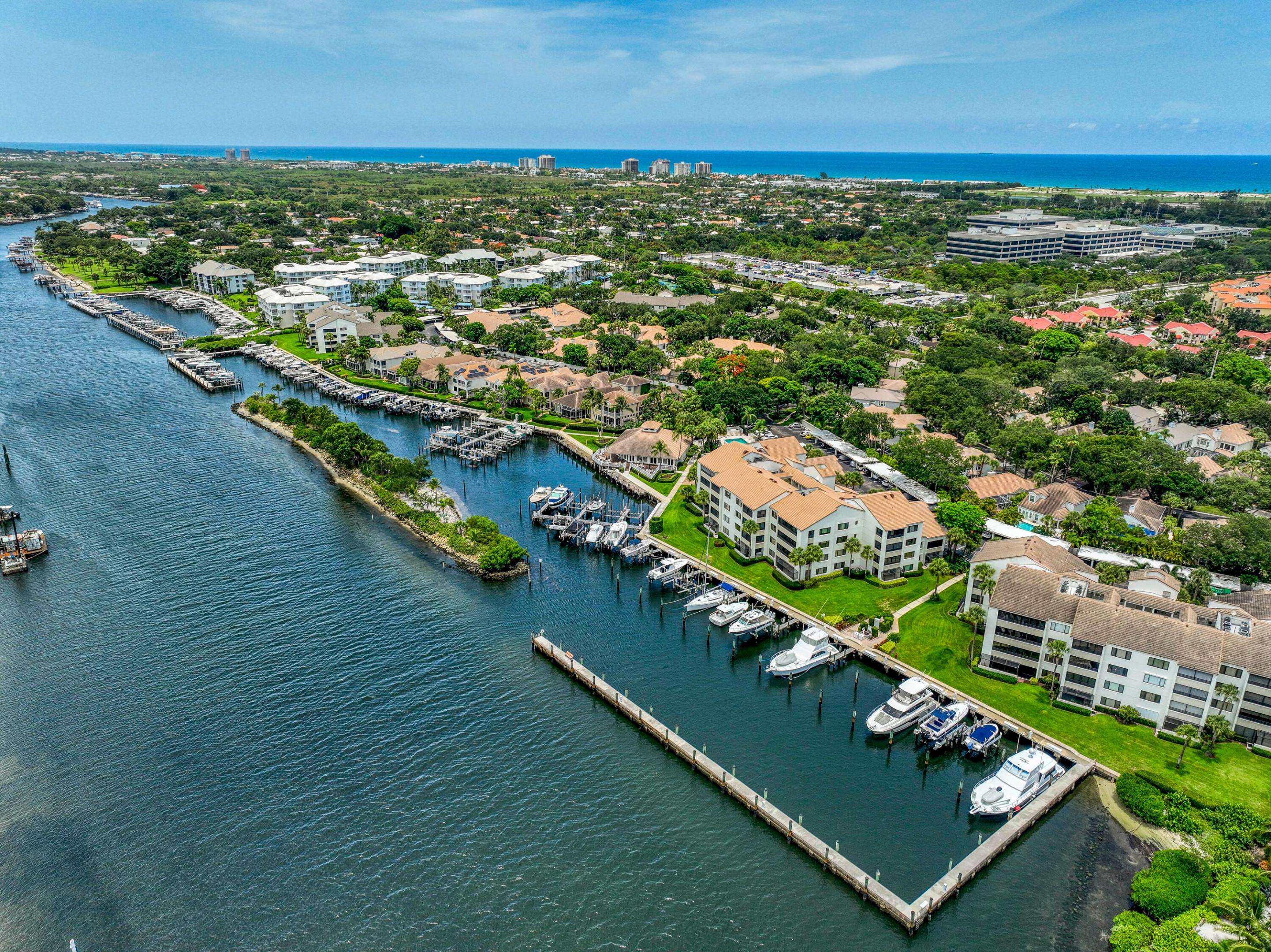 325 Oak Harbour Drive