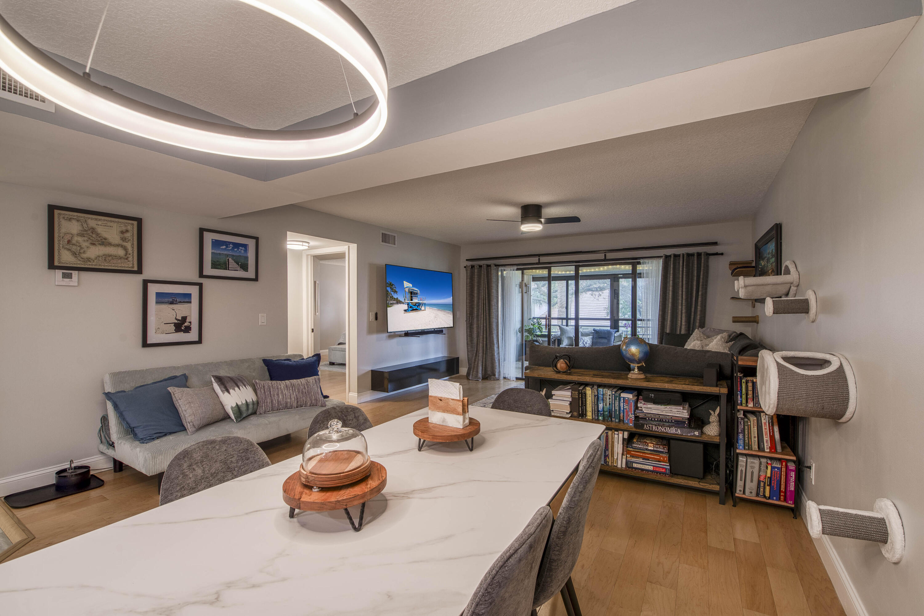 325 Oak Harbour Drive