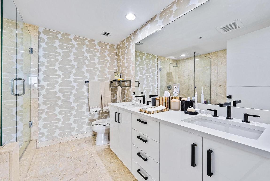 550 Okeechobee Boulevard 422