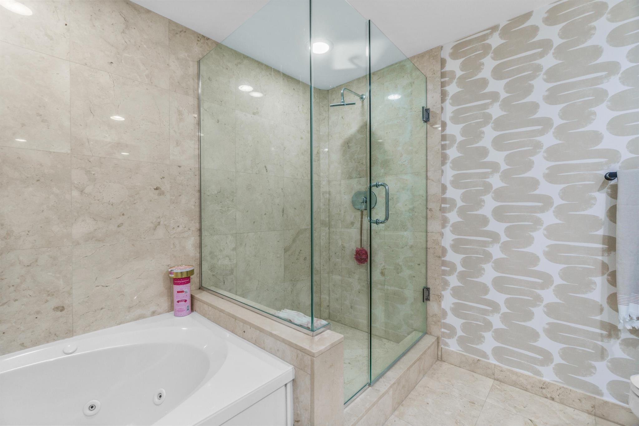 550 Okeechobee Boulevard 422