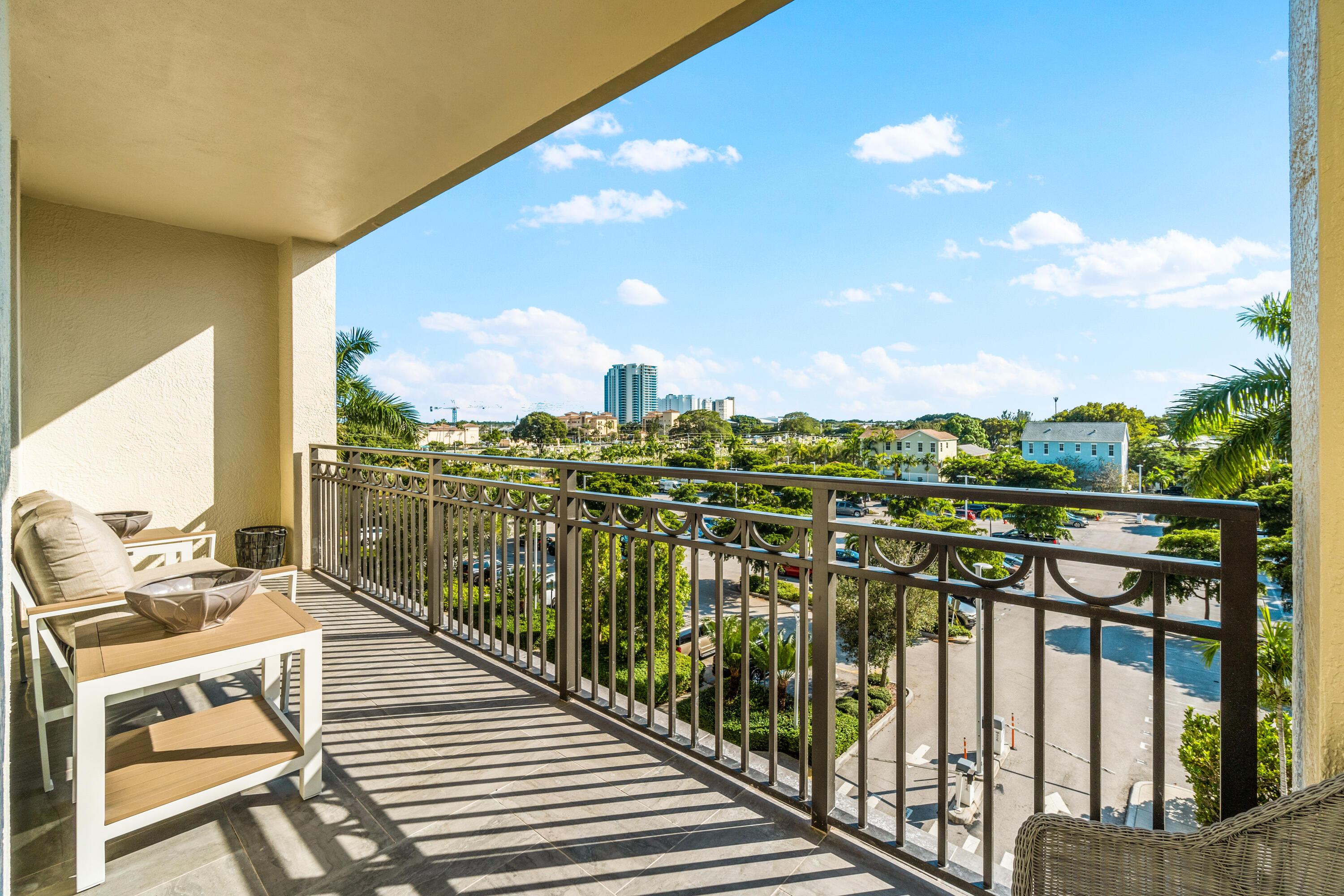 550 Okeechobee Boulevard 422