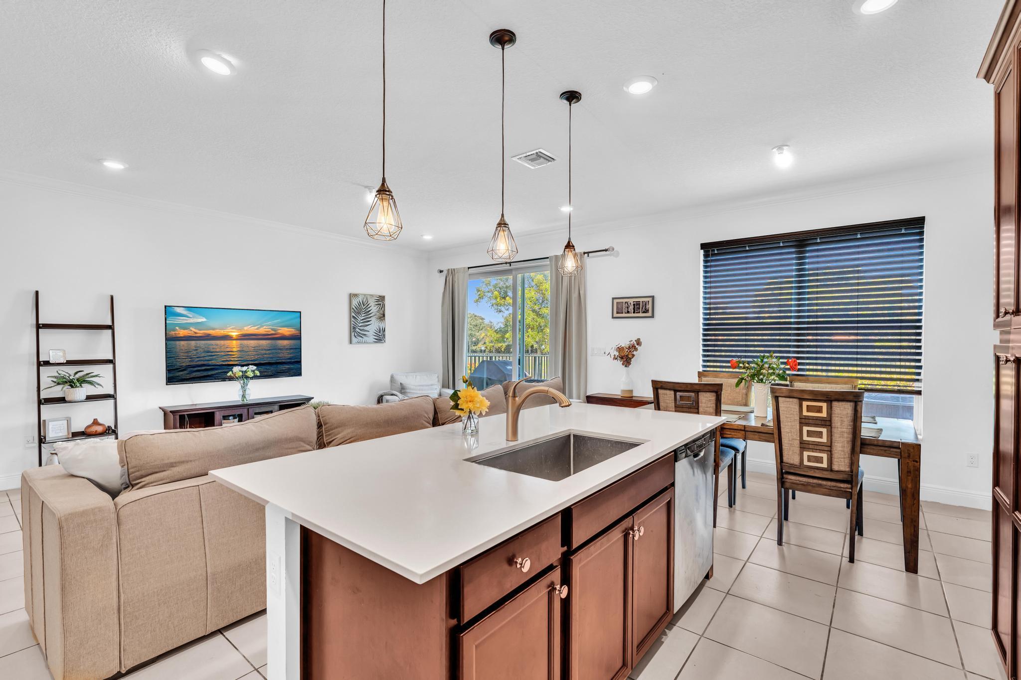 1133 Rio Court