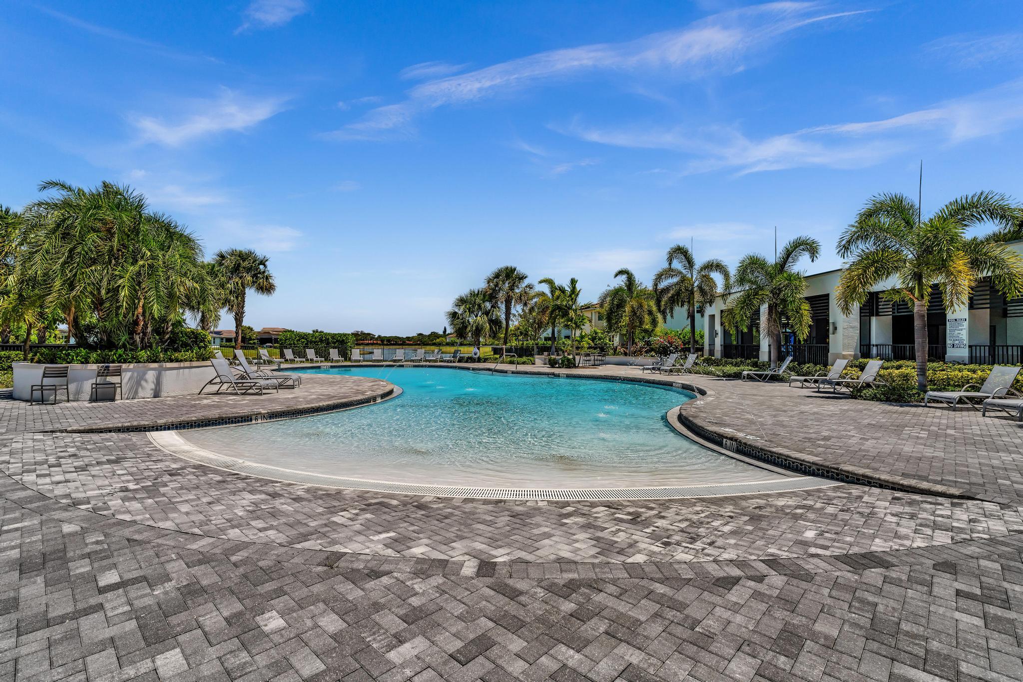 1133 Rio Court