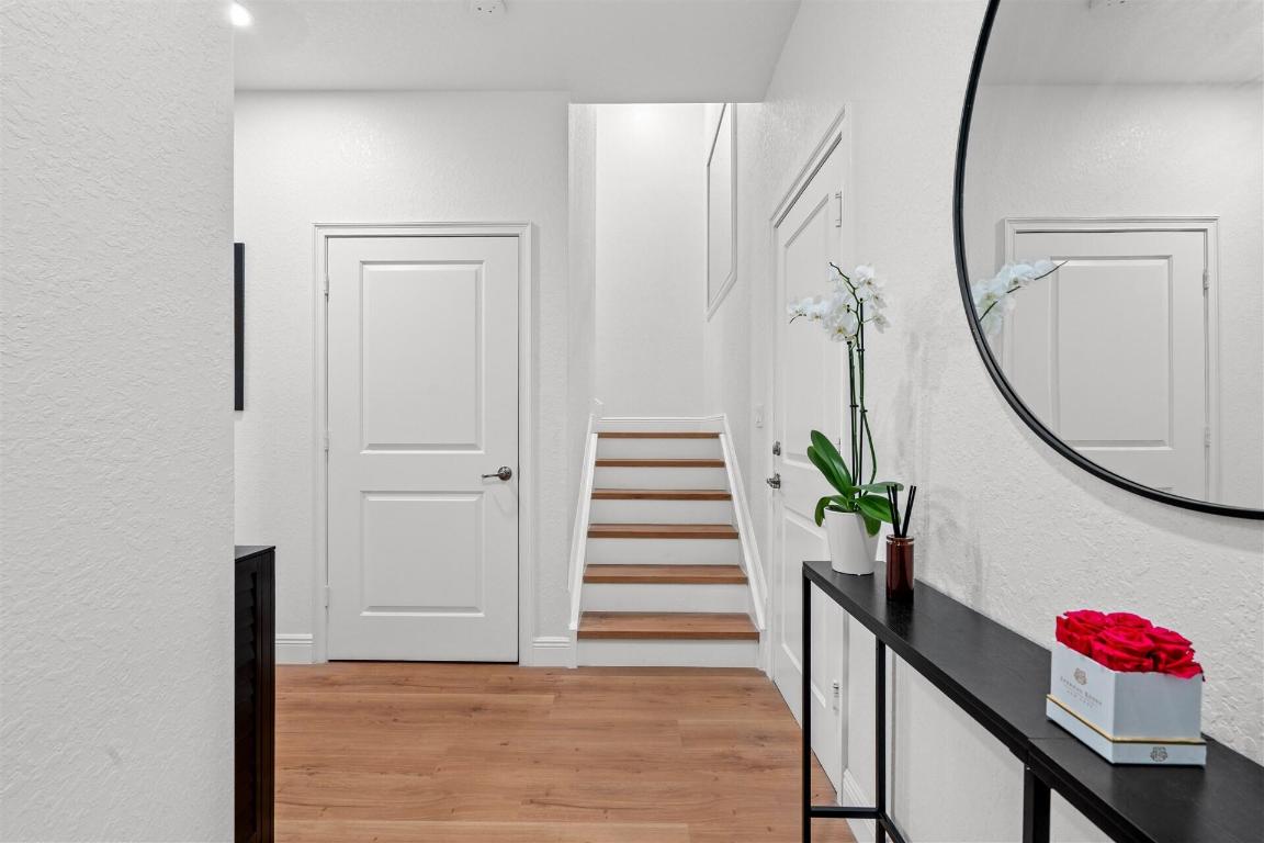 674 NW Library Commons Way