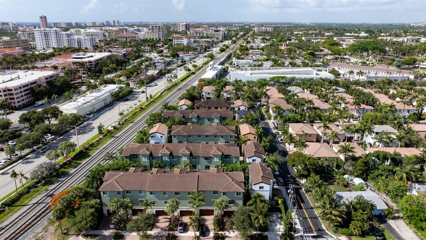 674 NW Library Commons Way