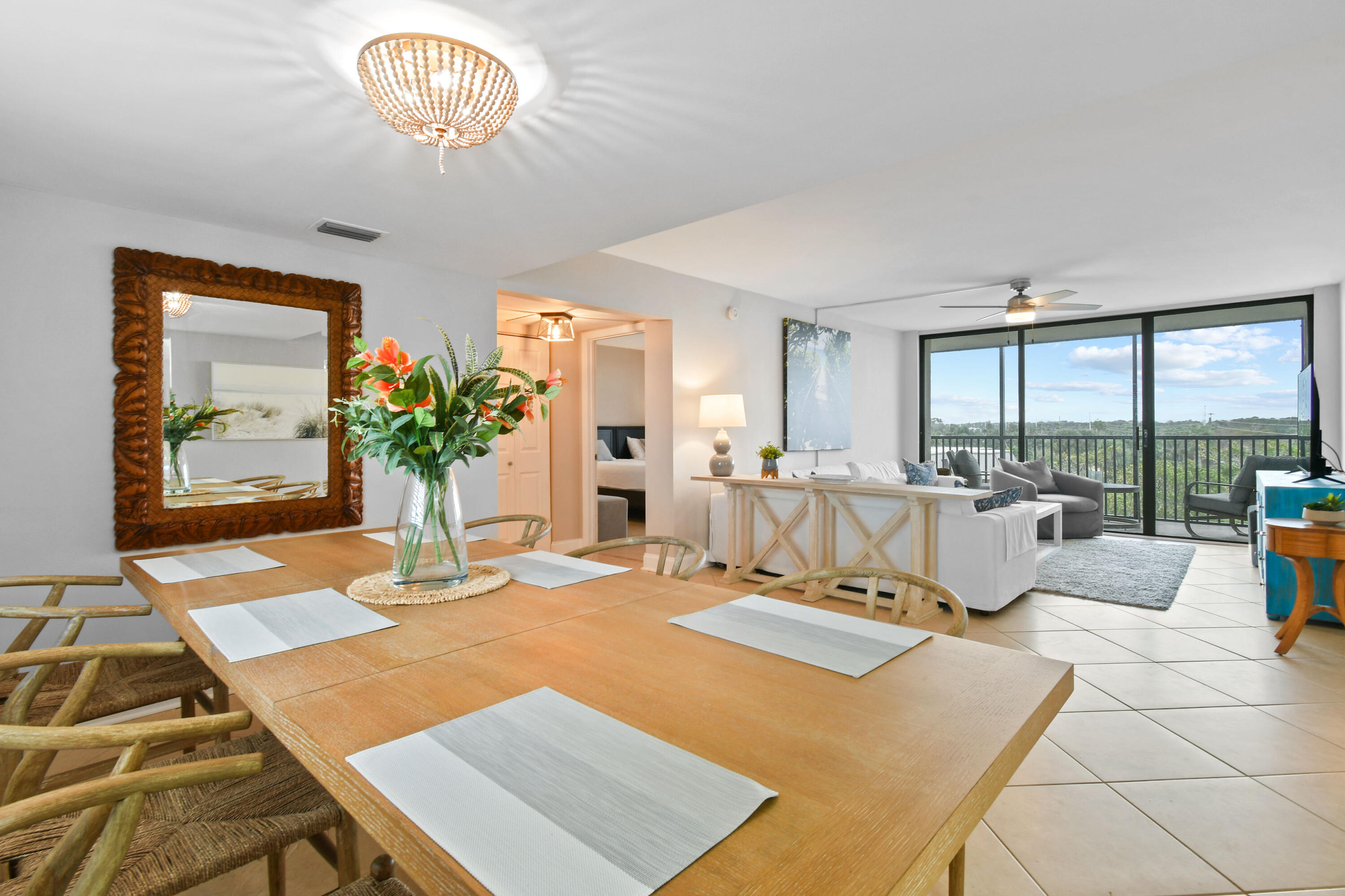 1605 S Us Highway 1 M1-404