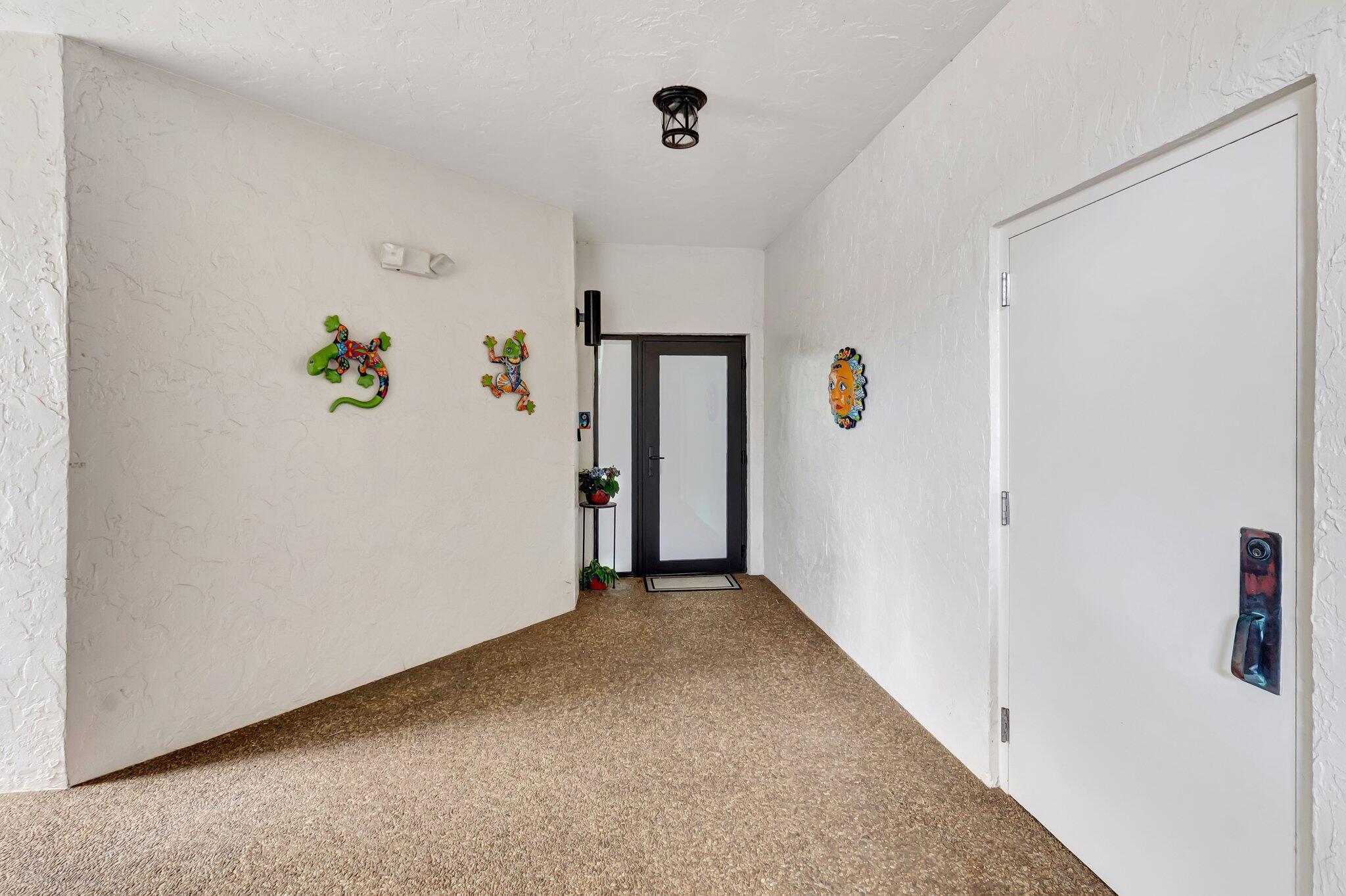 800 Andrews Avenue 9