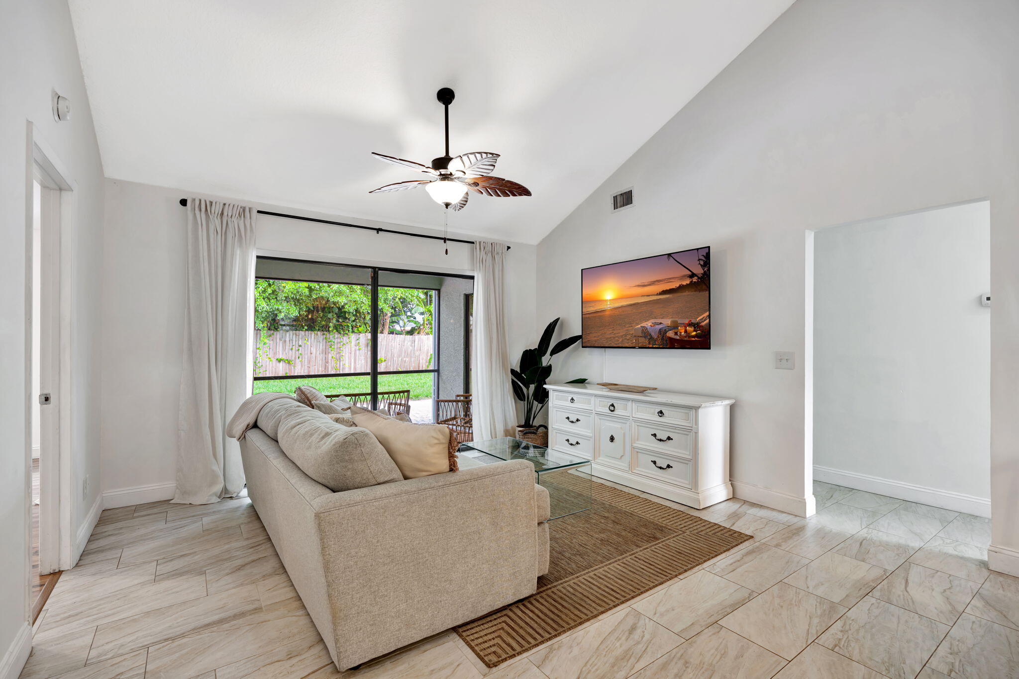 5914 SE Mitzi Lane