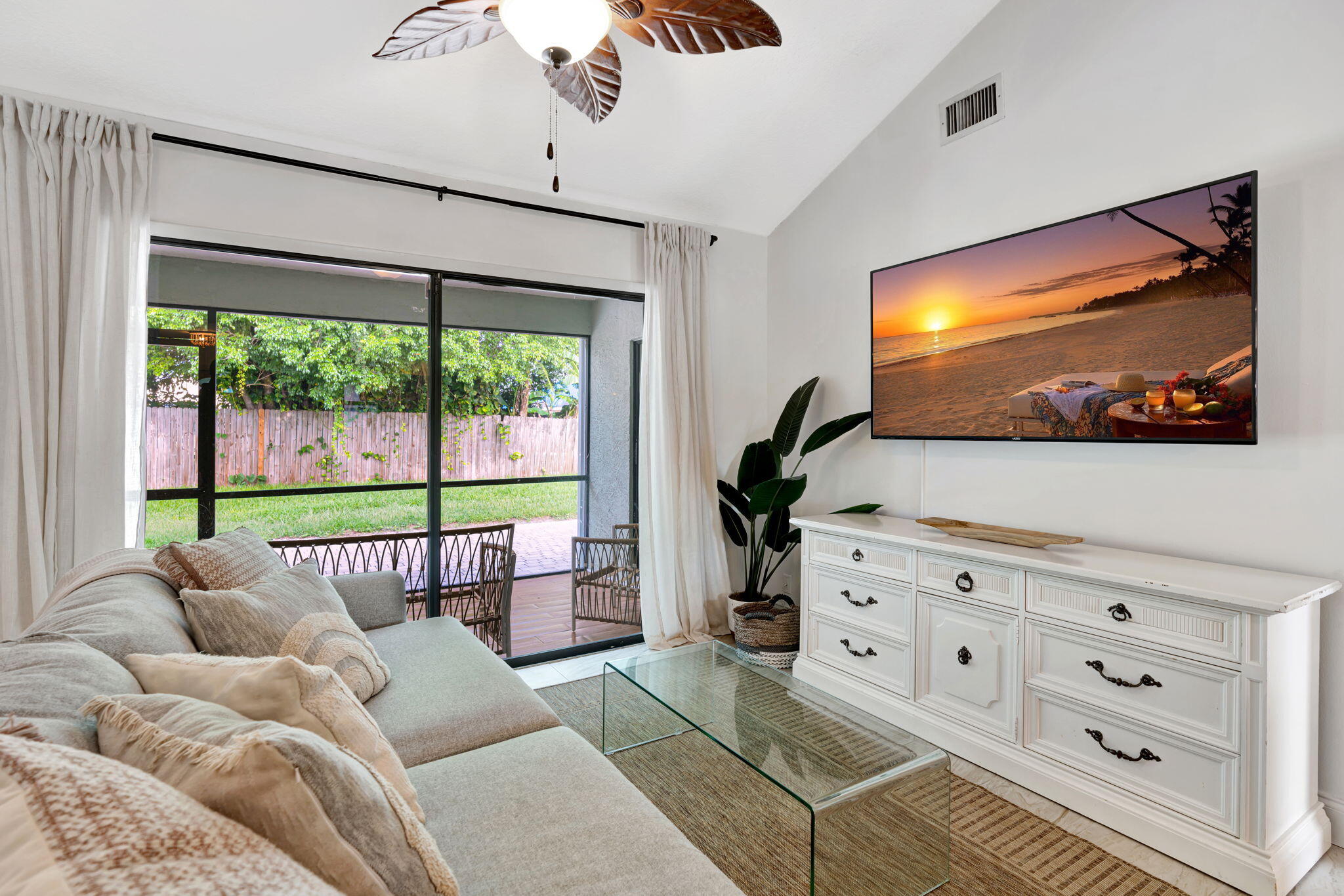 5914 SE Mitzi Lane