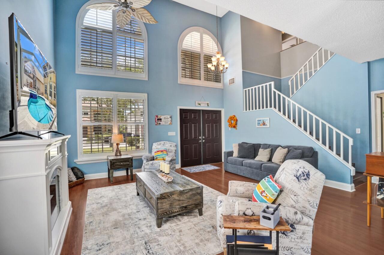 6161 Astoria Drive
