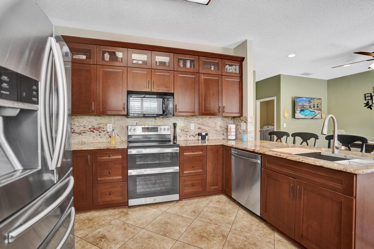 6161 Astoria Drive