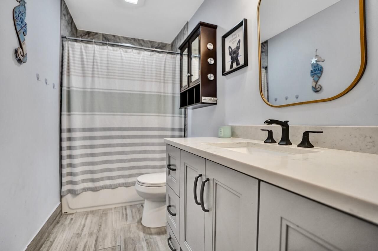 6161 Astoria Drive