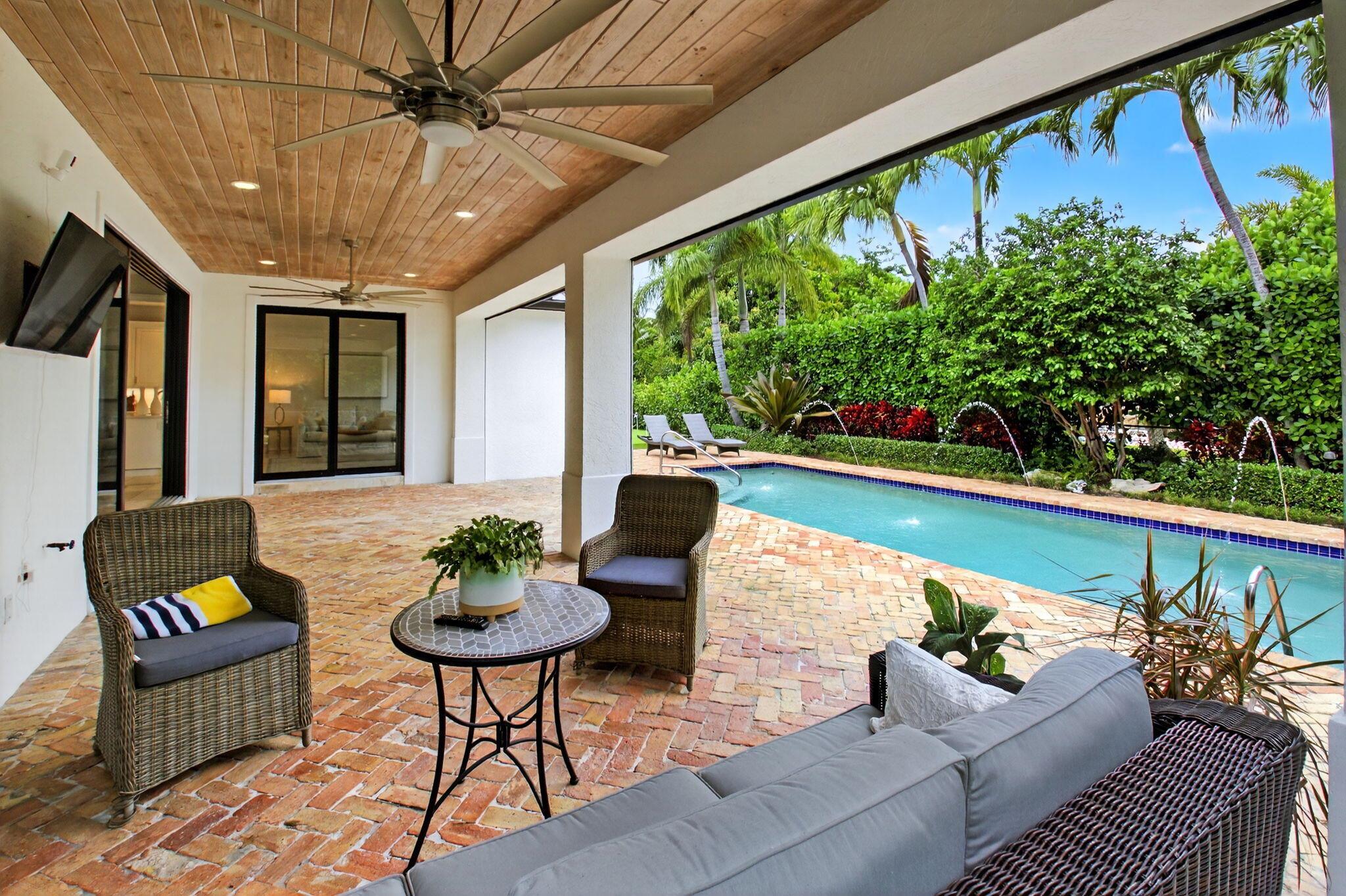 425 NW 12th Street