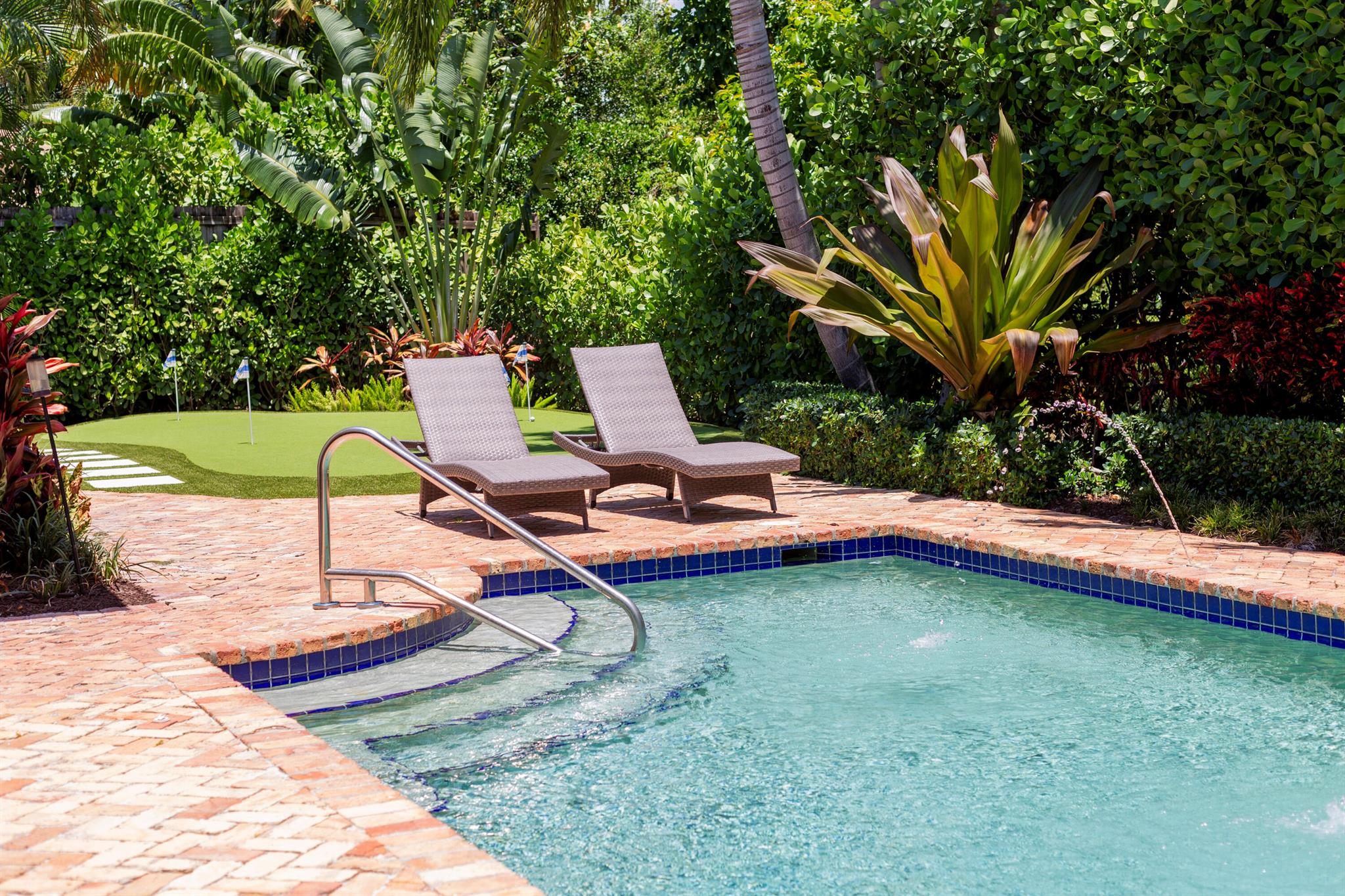 425 NW 12th Street