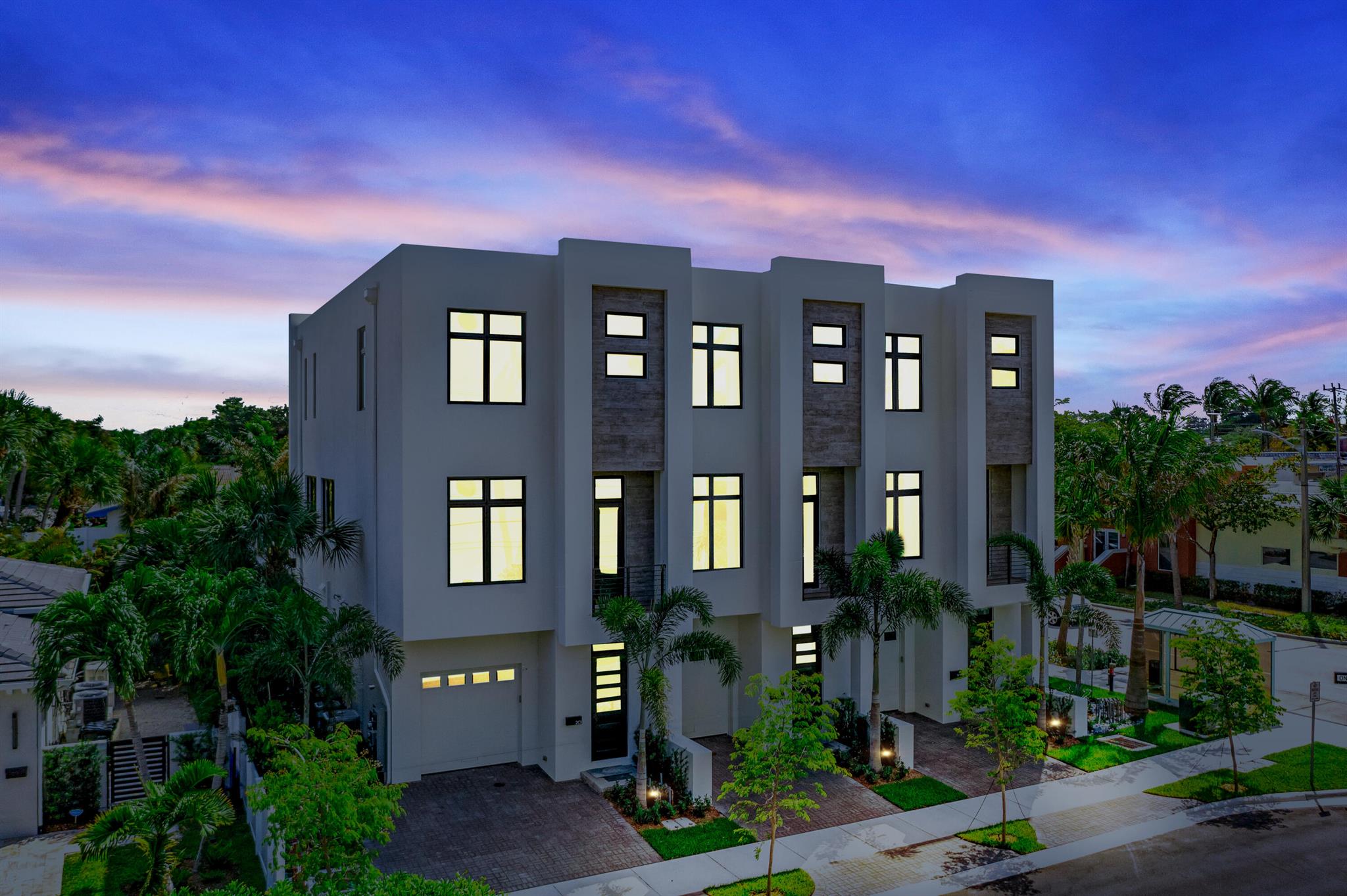 405 SE 6th Avenue 202
