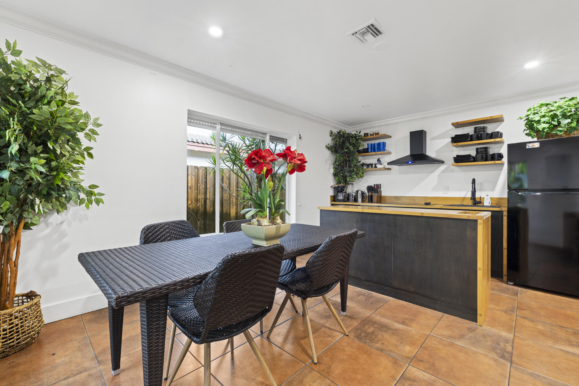 1740 NE 49th Street