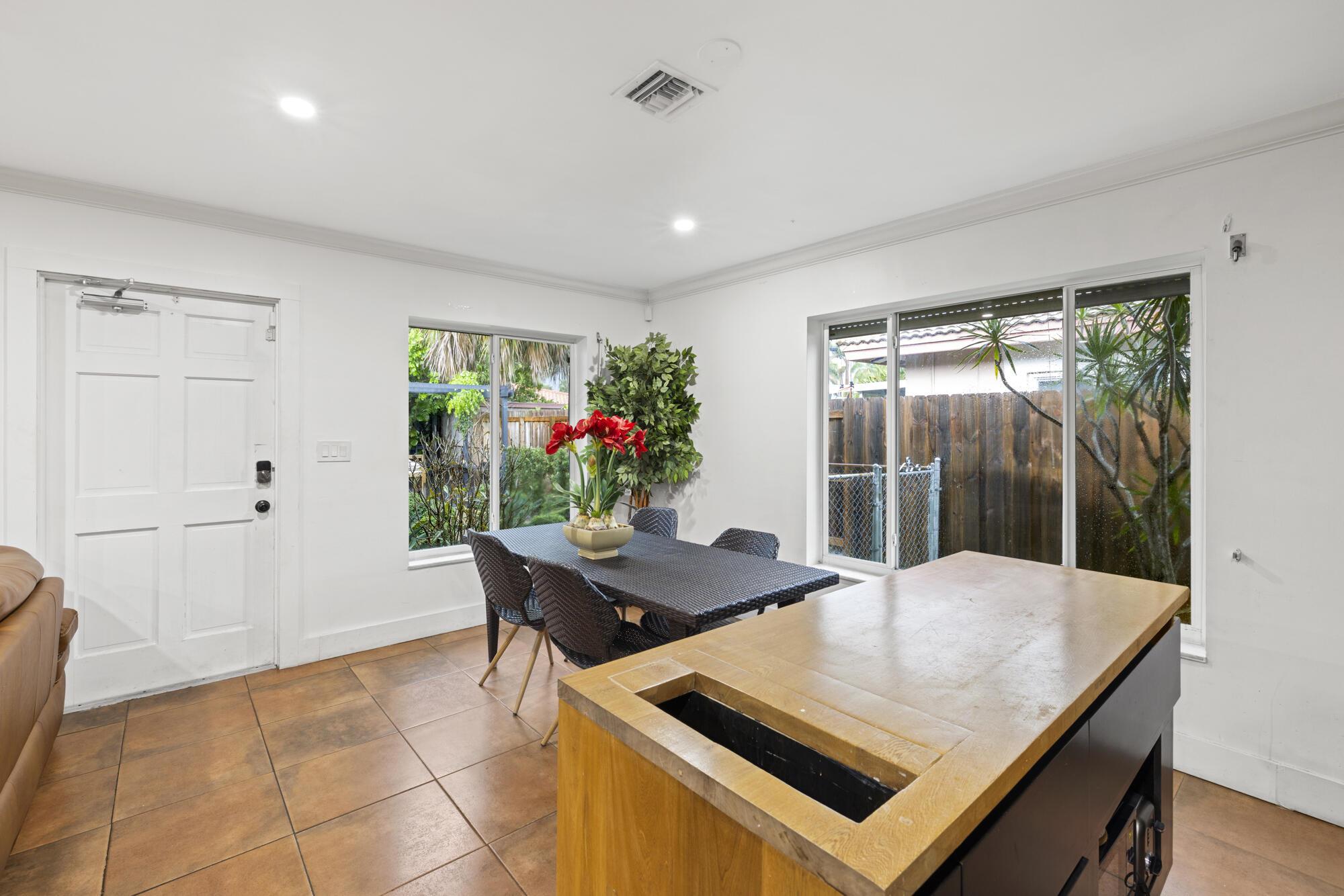 1740 NE 49th Street
