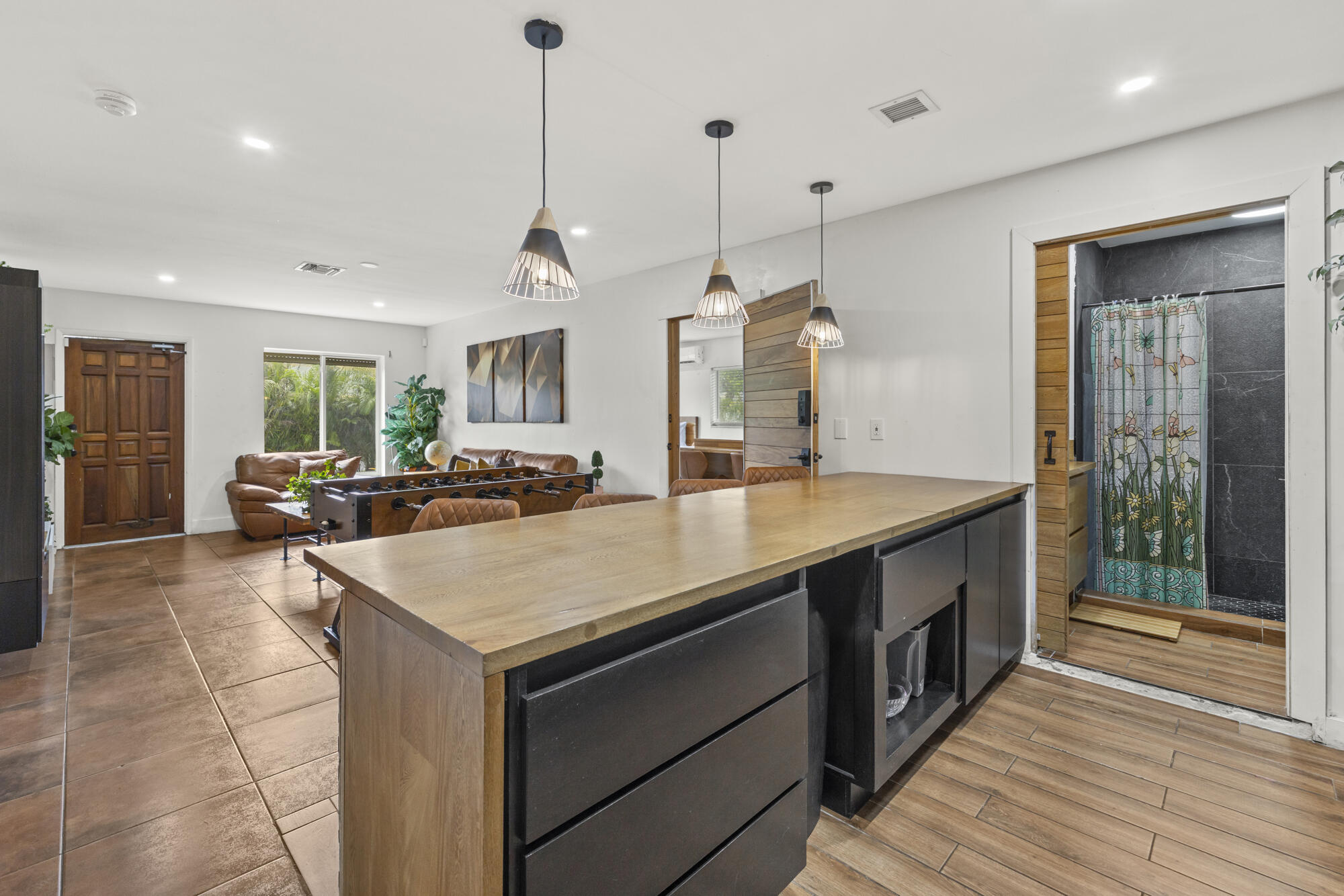 1740 NE 49th Street