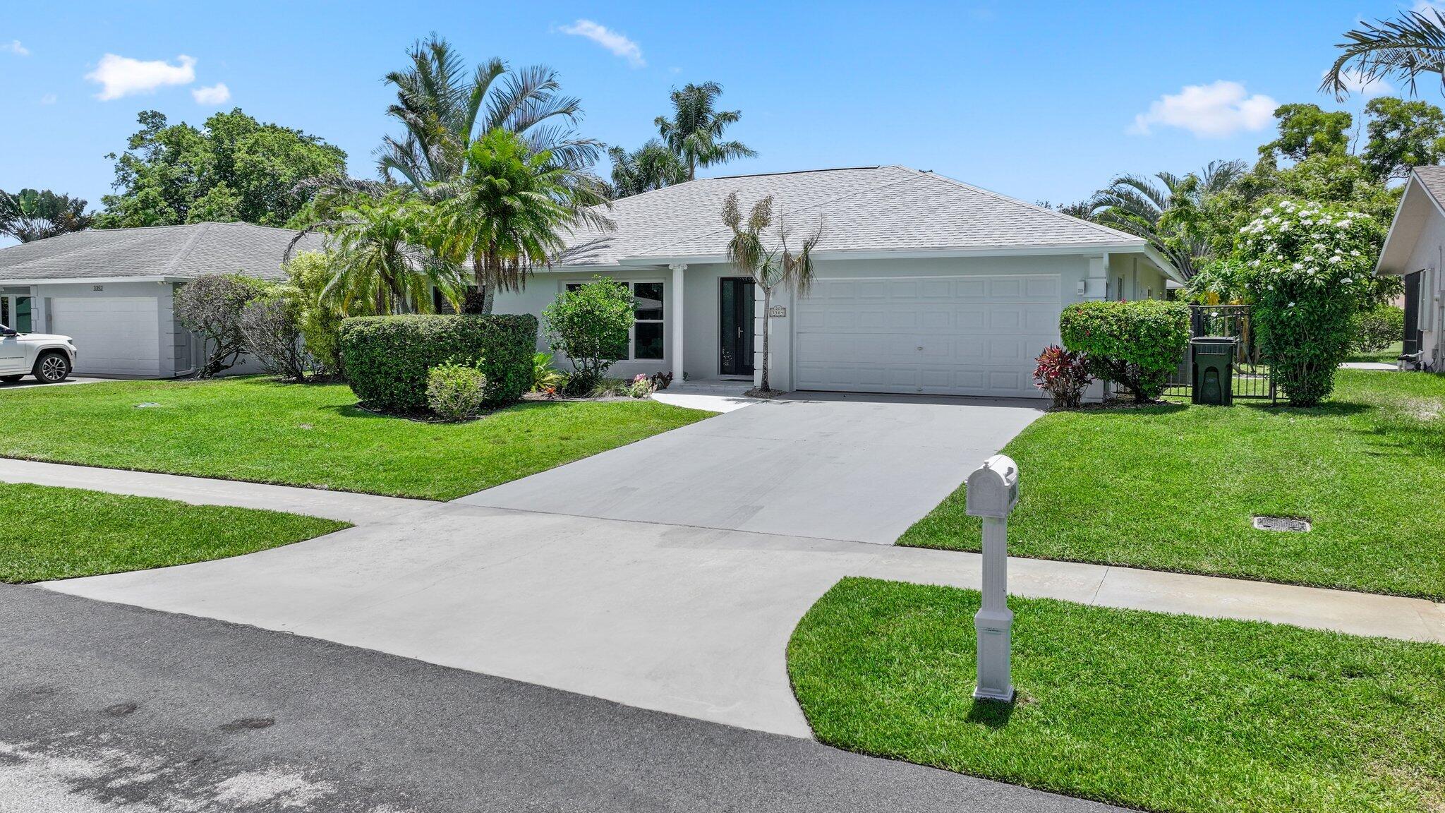 3384 Lakeview Drive
