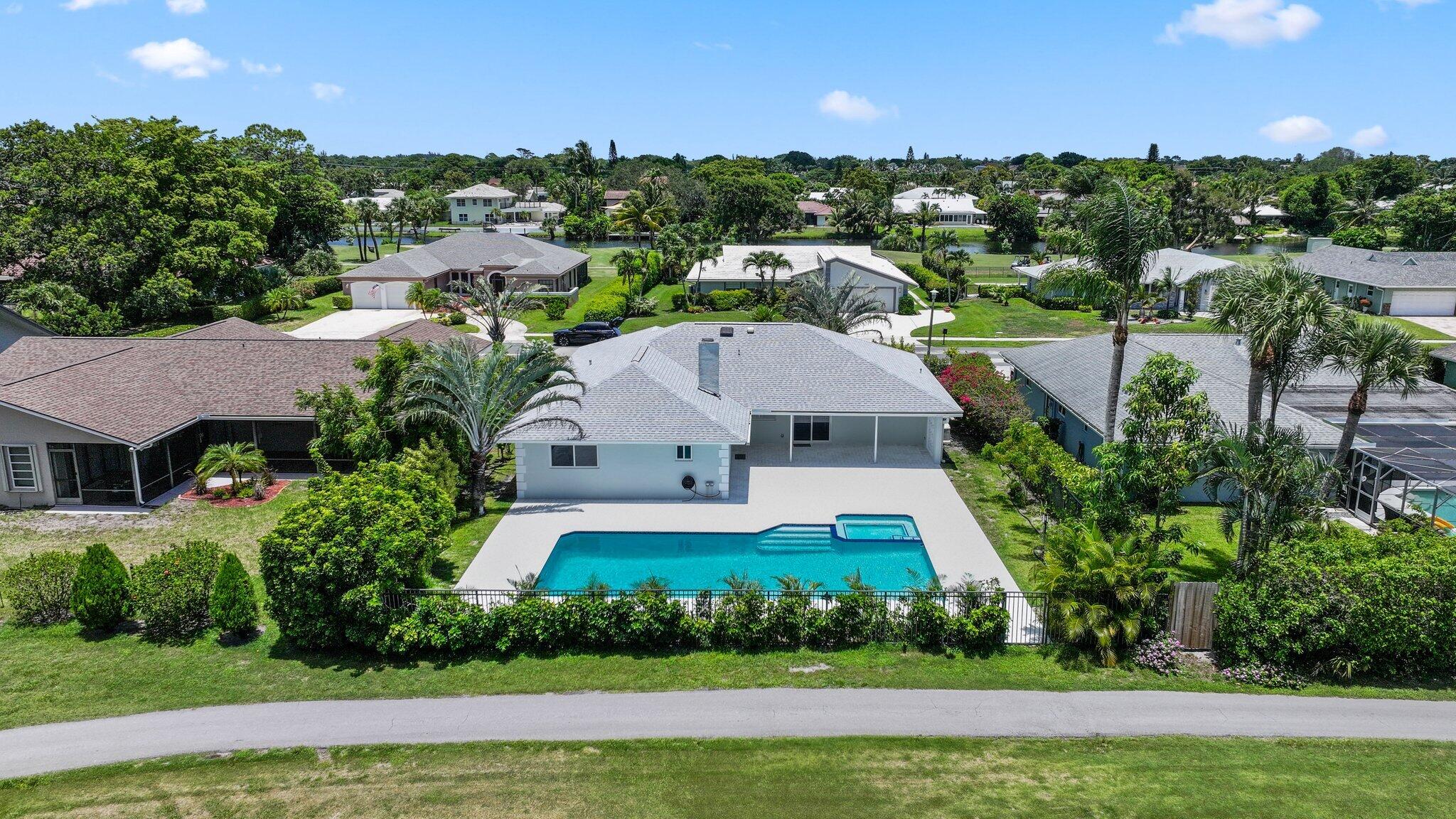 3384 Lakeview Drive