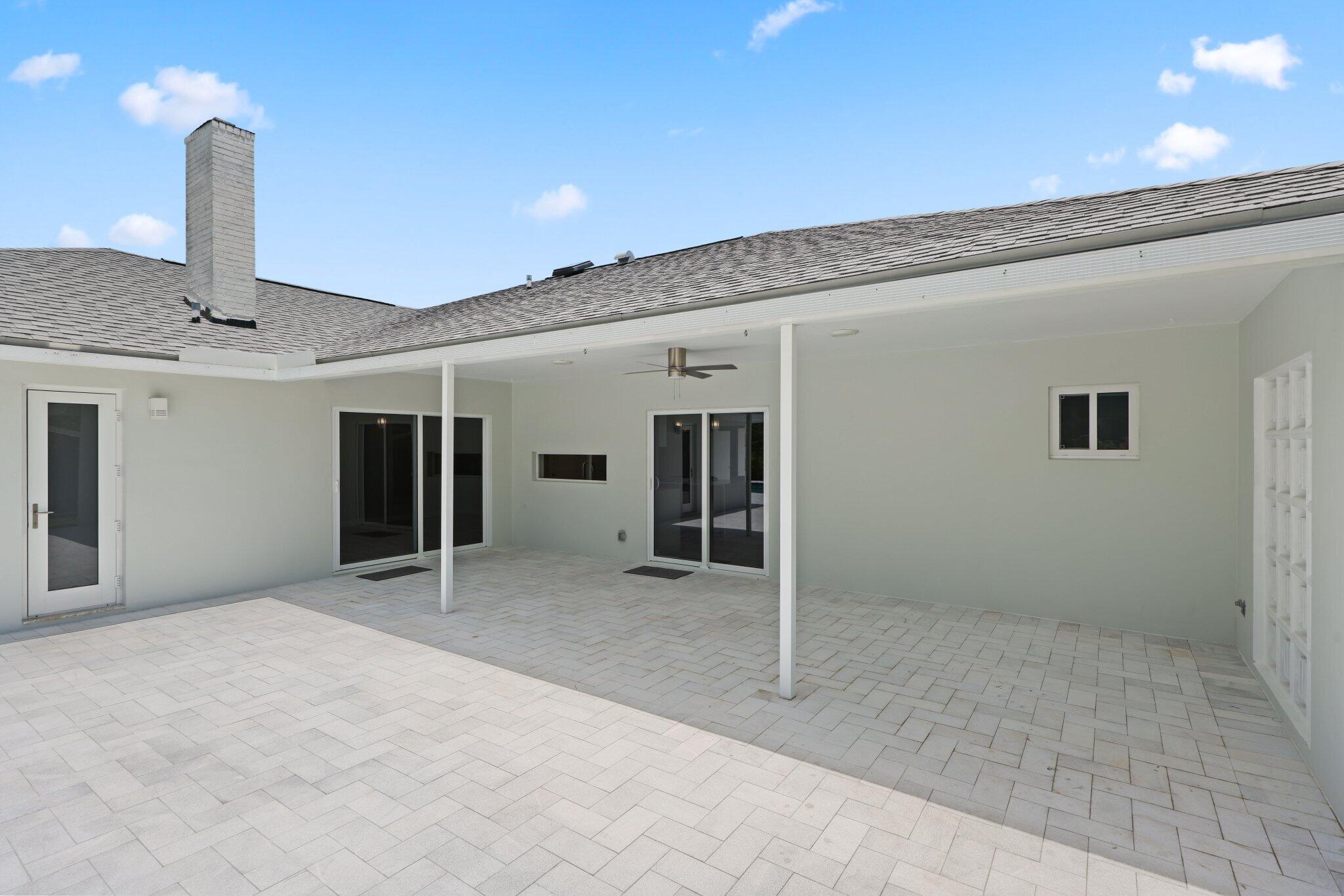3384 Lakeview Drive