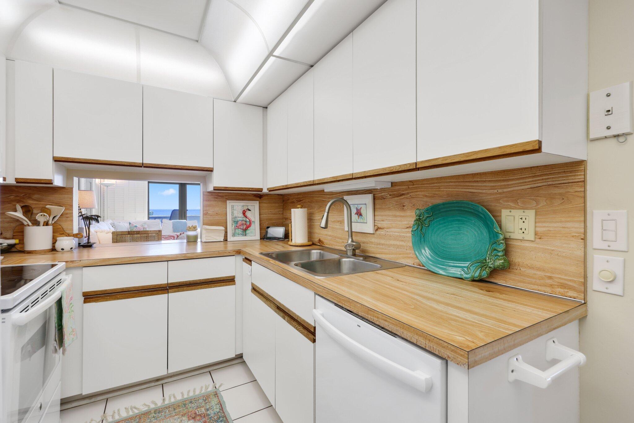 330 SE 20th Avenue 413