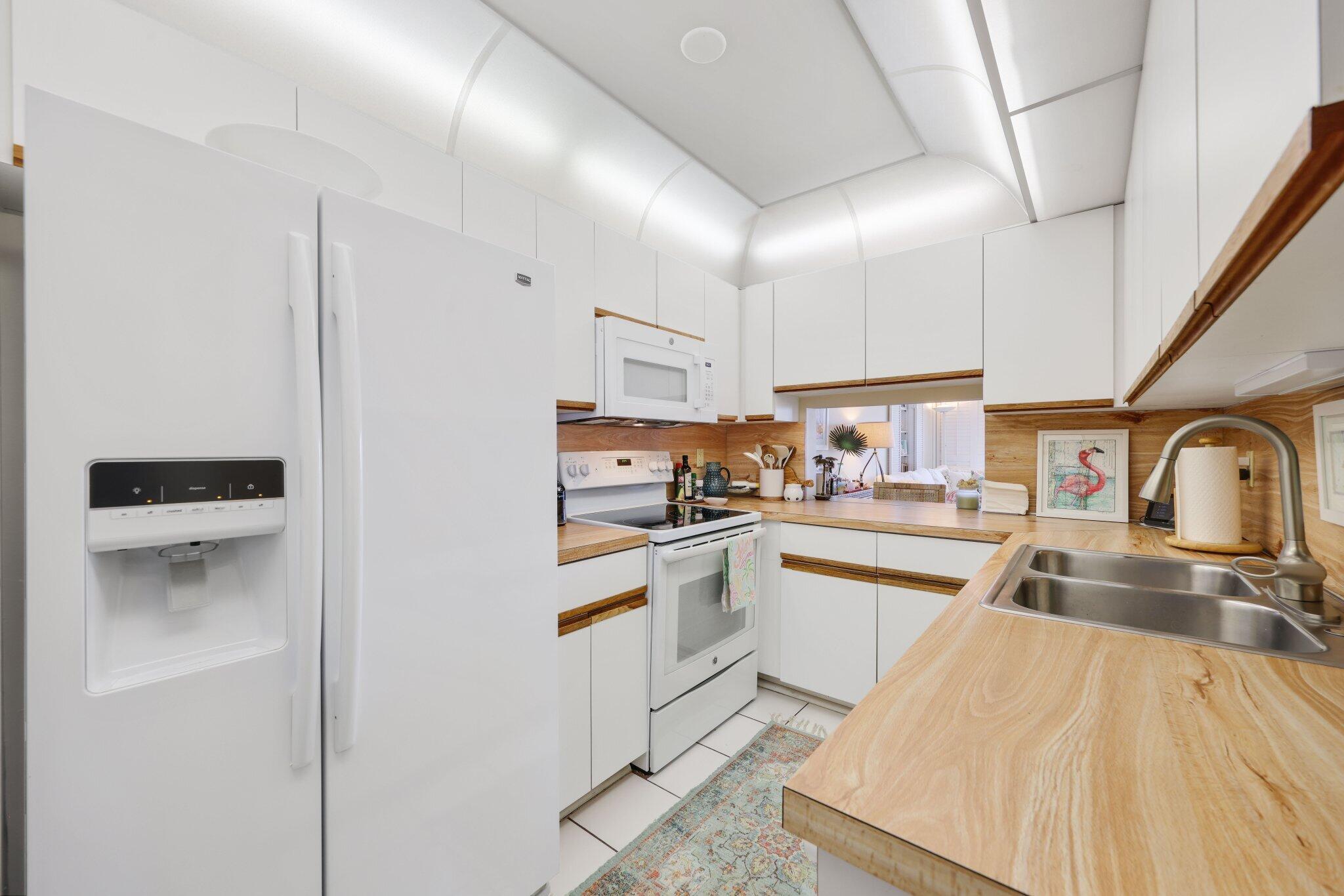 330 SE 20th Avenue 413