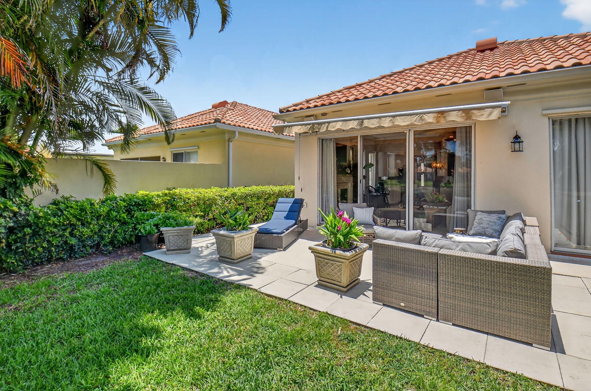 4780 Blossom Drive