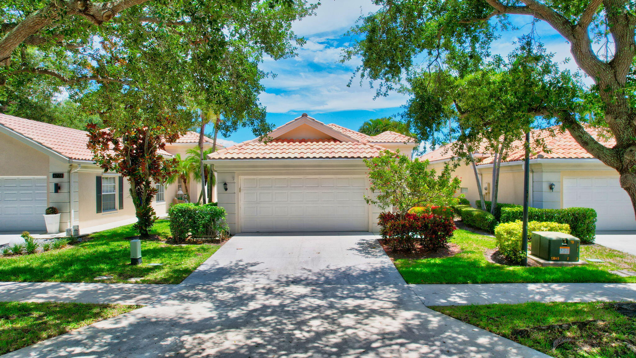 4780 Blossom Drive