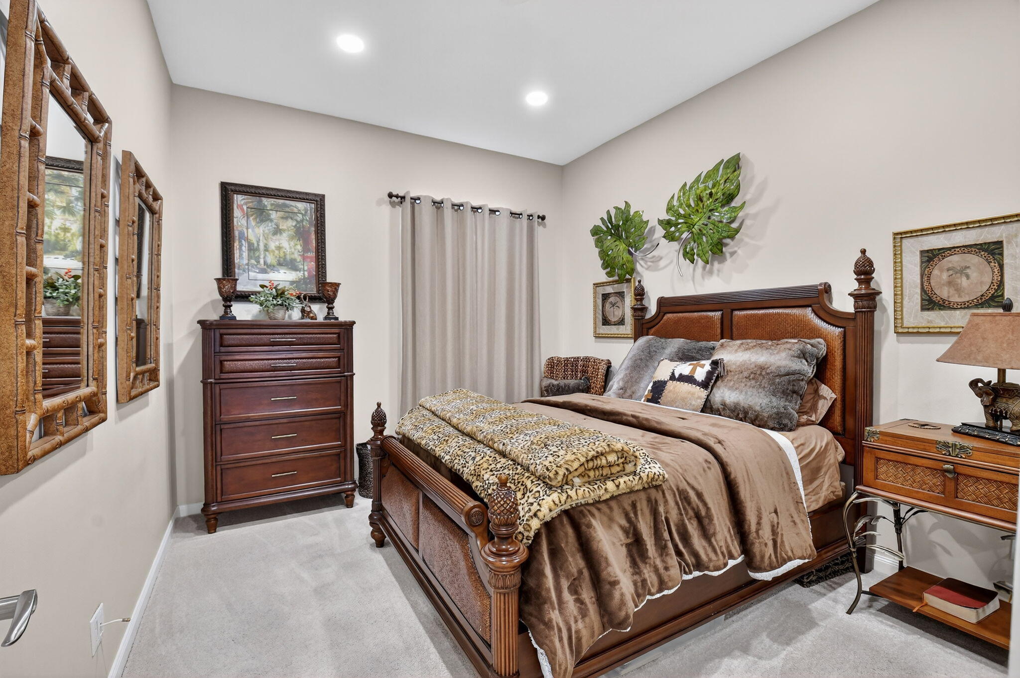 4780 Blossom Drive