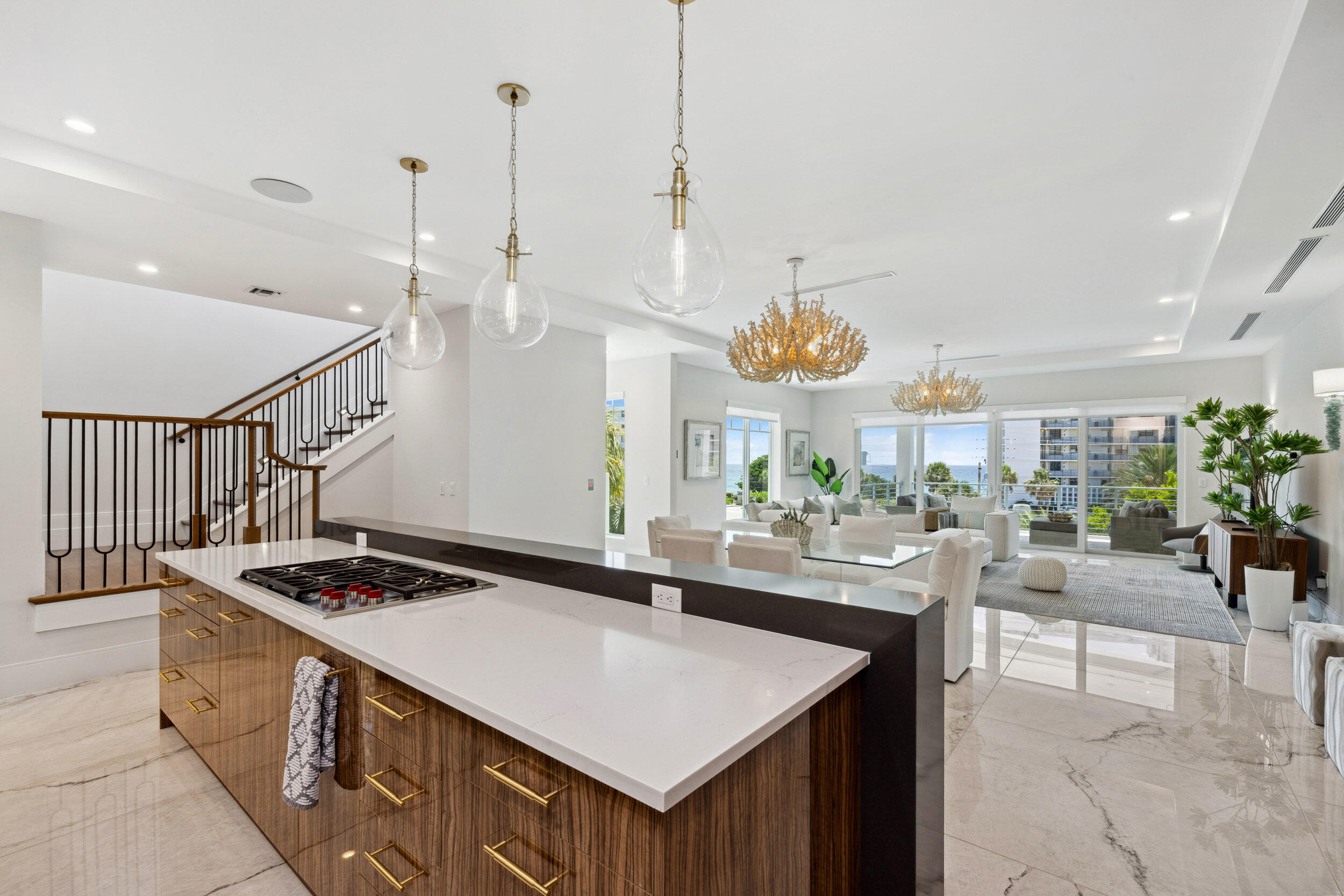 461 Venus Drive 1
