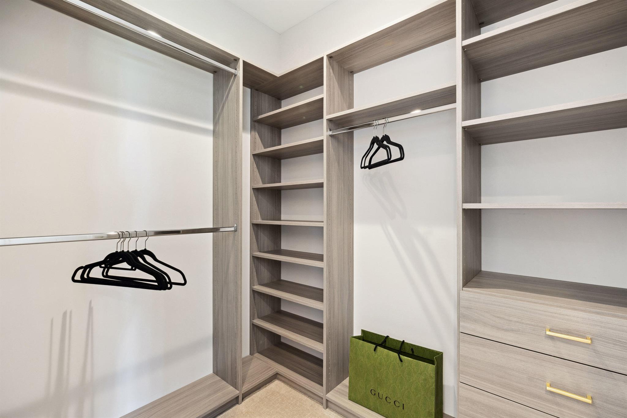 461 Venus Drive 1