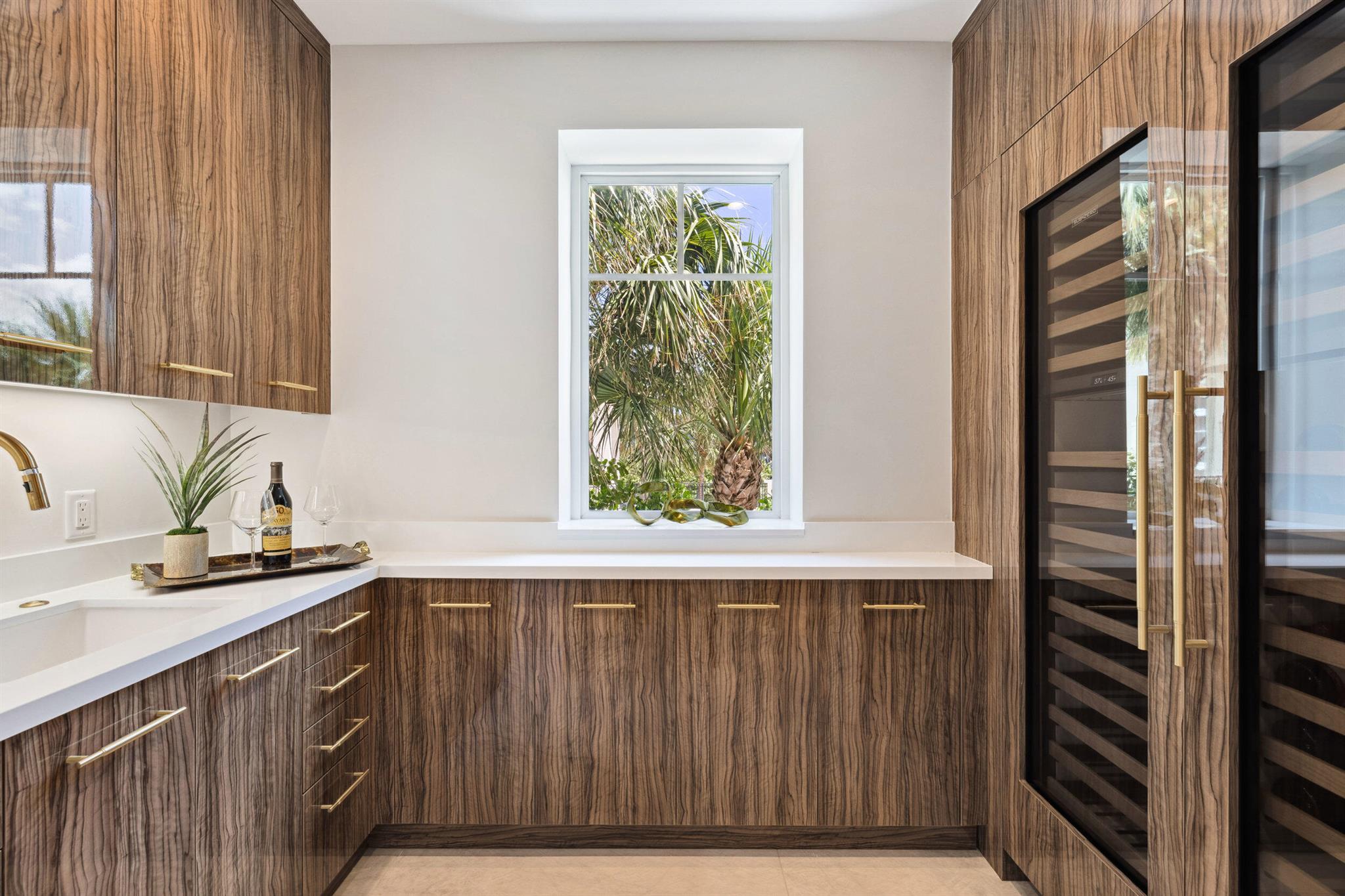 461 Venus Drive 1