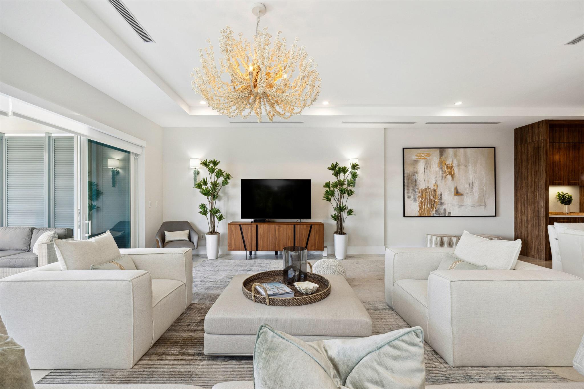 461 Venus Drive 1