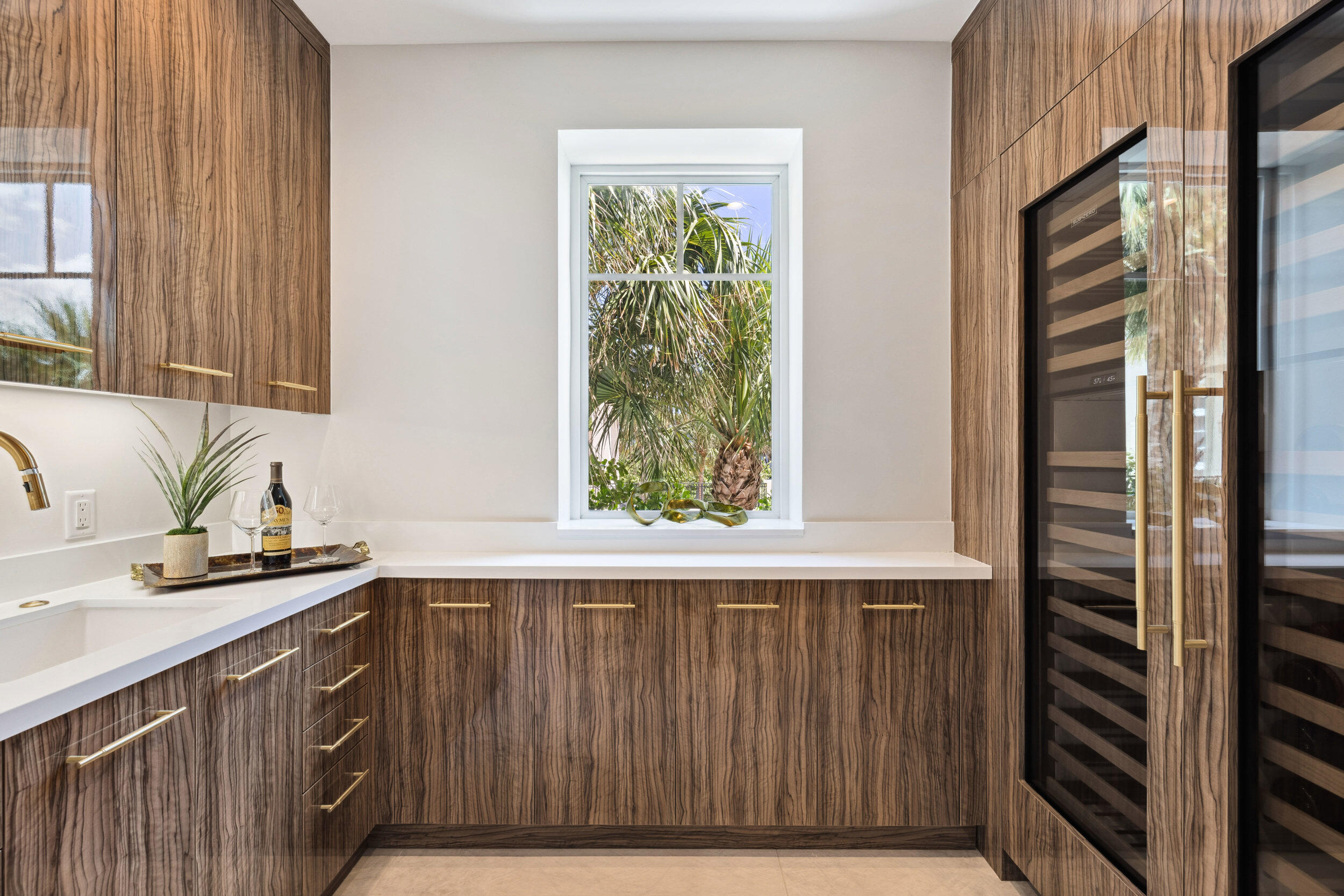 461 Venus Drive 1