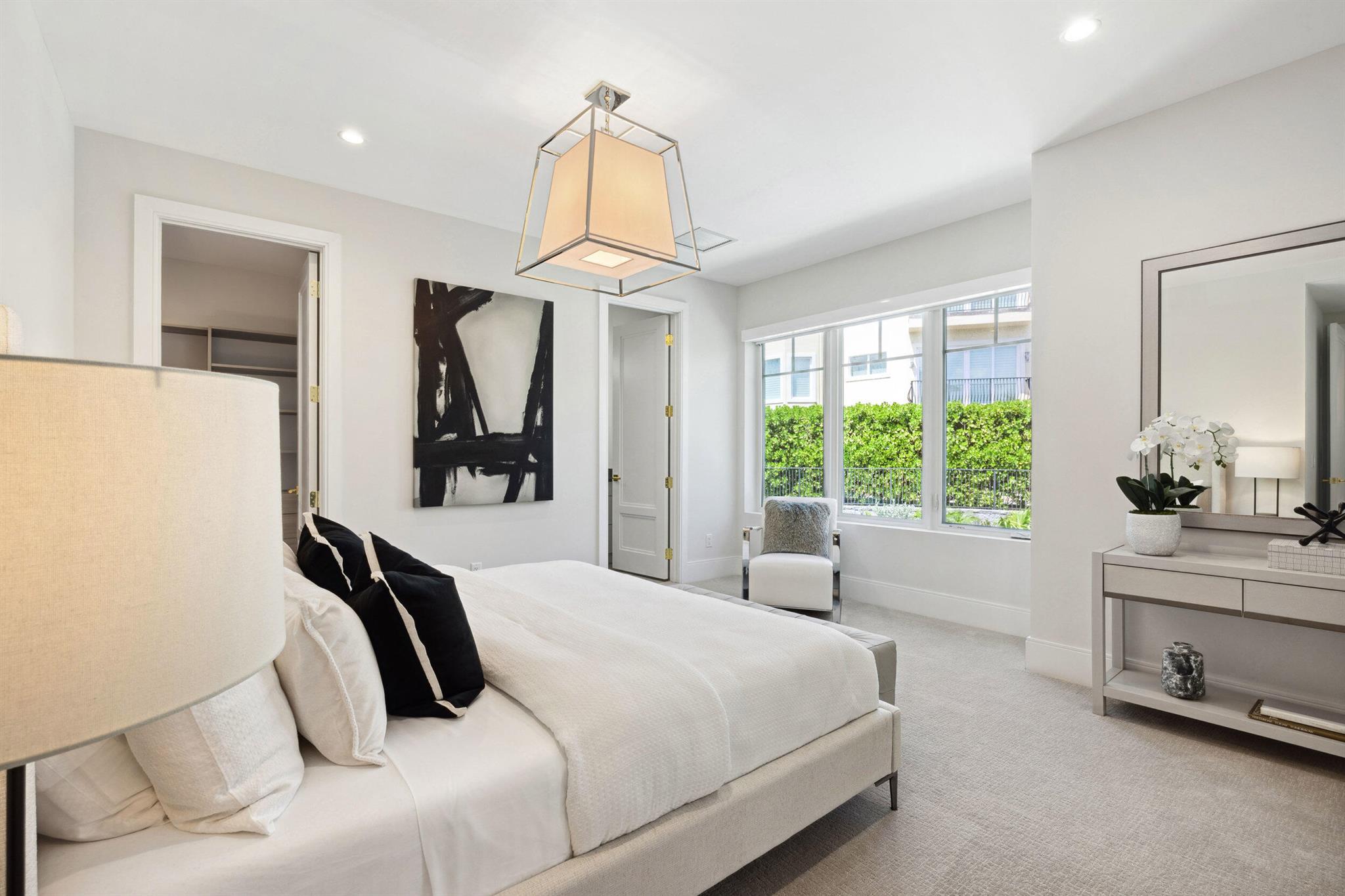 461 Venus Drive 1