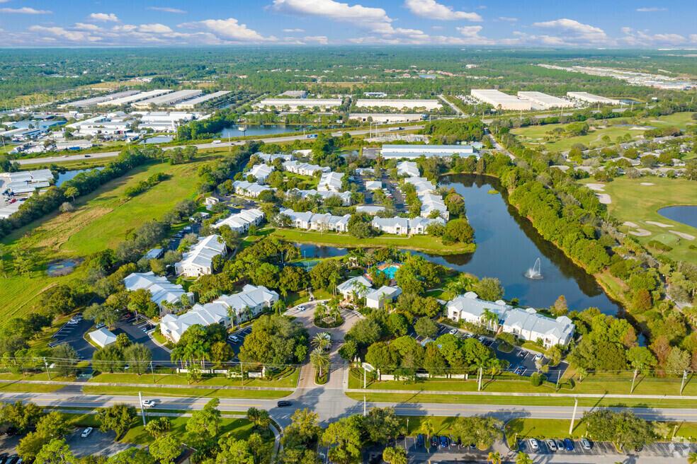 3821 SW Coquina Cove Way 205