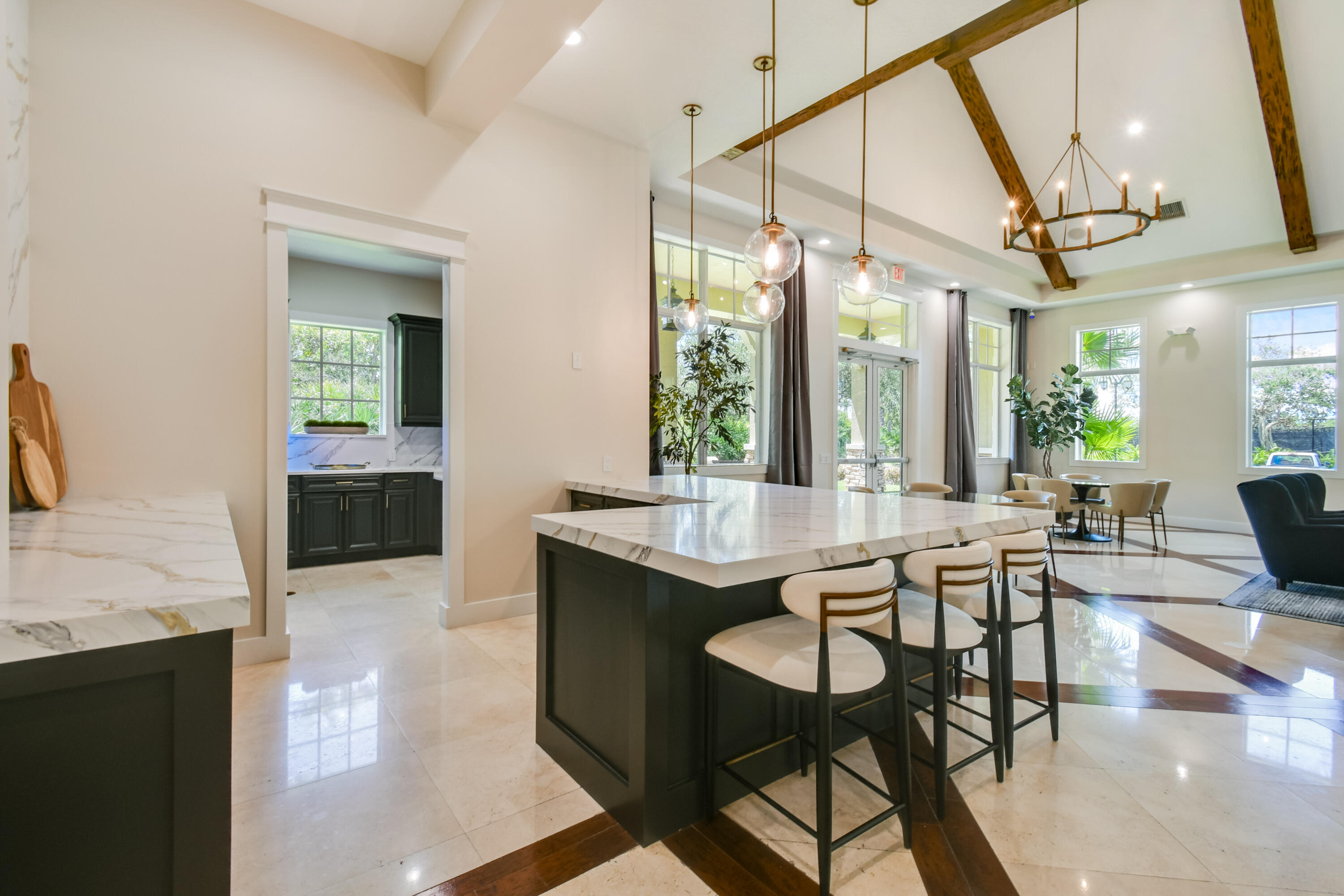 749 SW Sea Green Street